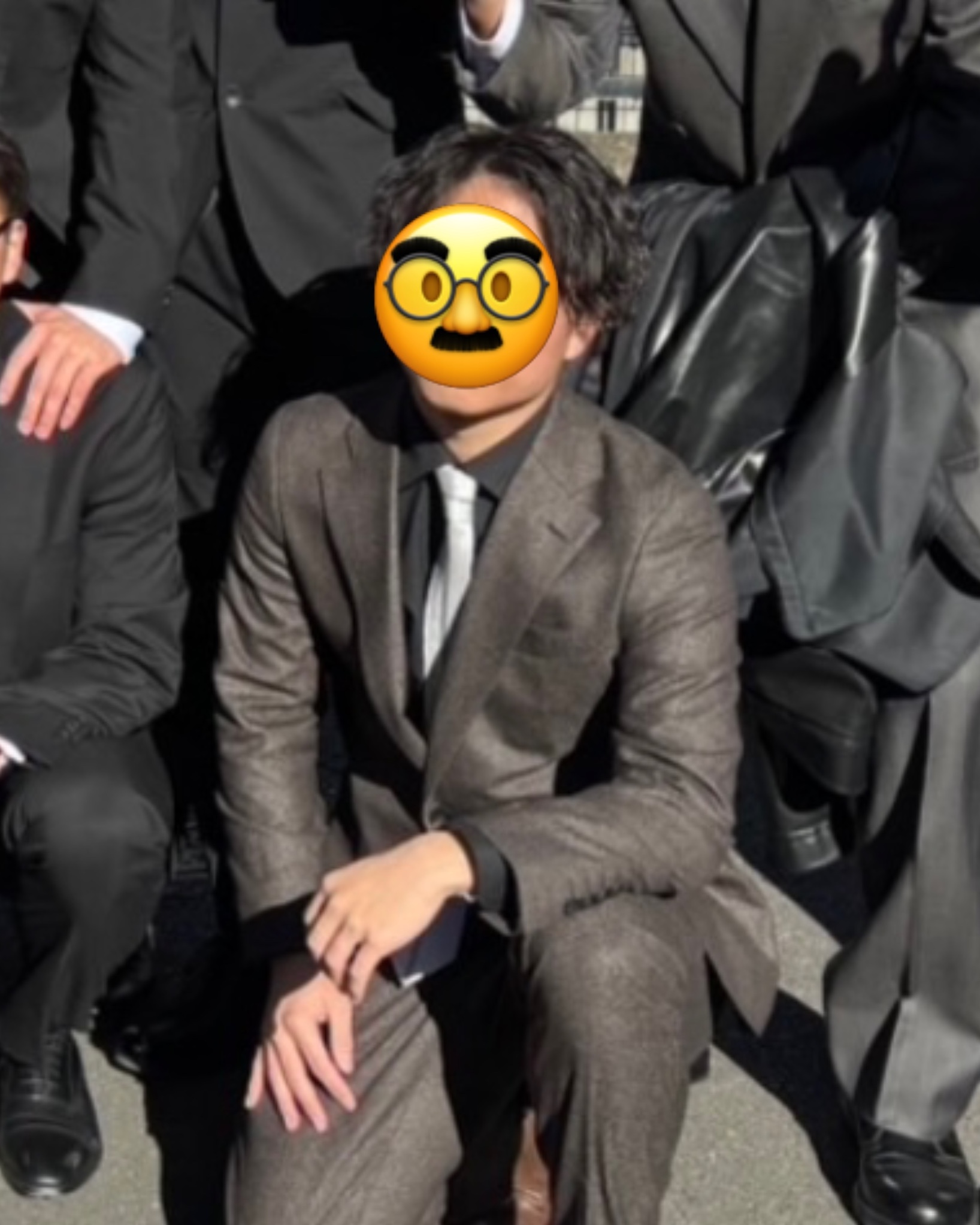 Tinder profile picture for @accounting