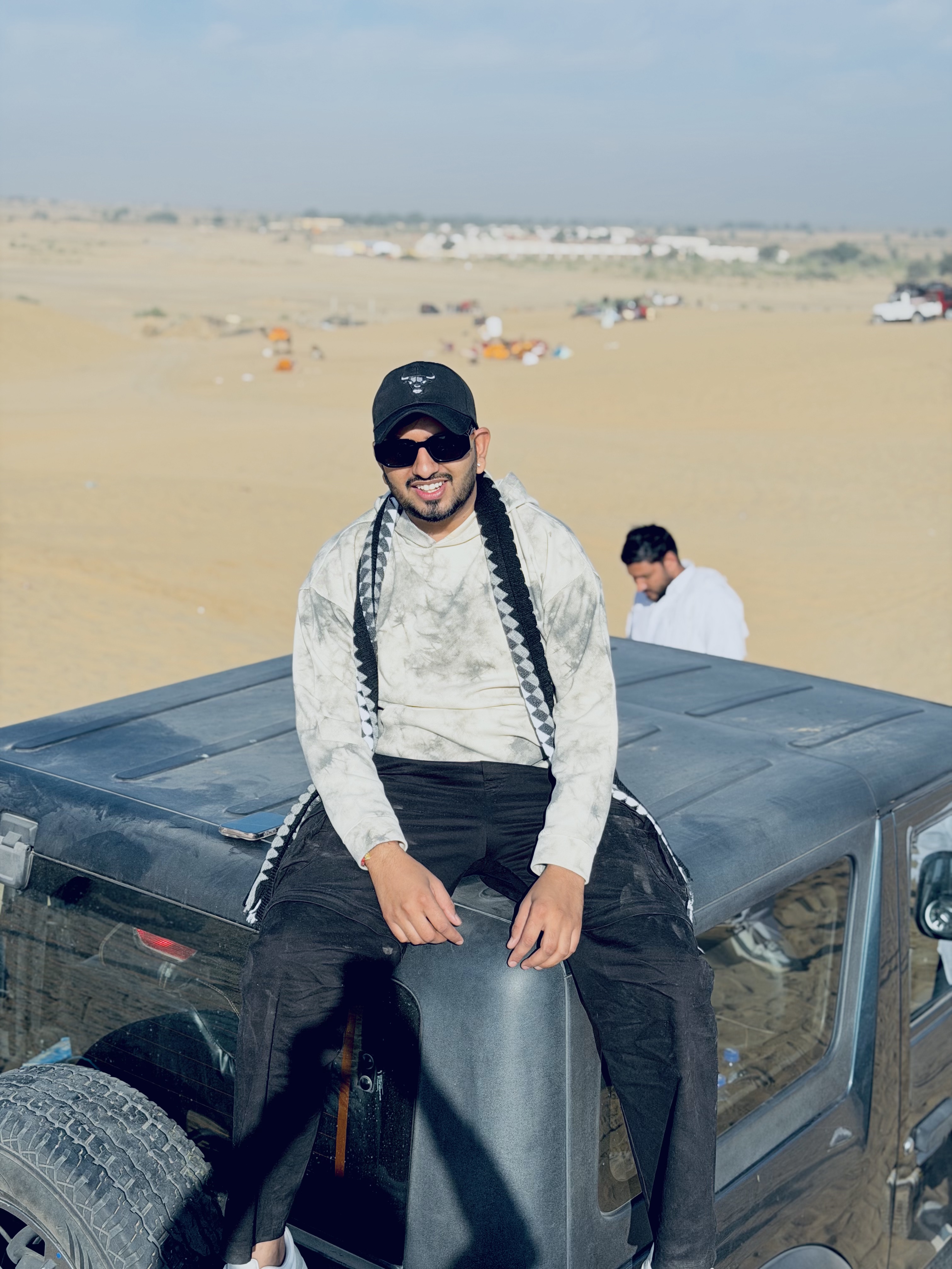 Tinder profile picture for @physicals