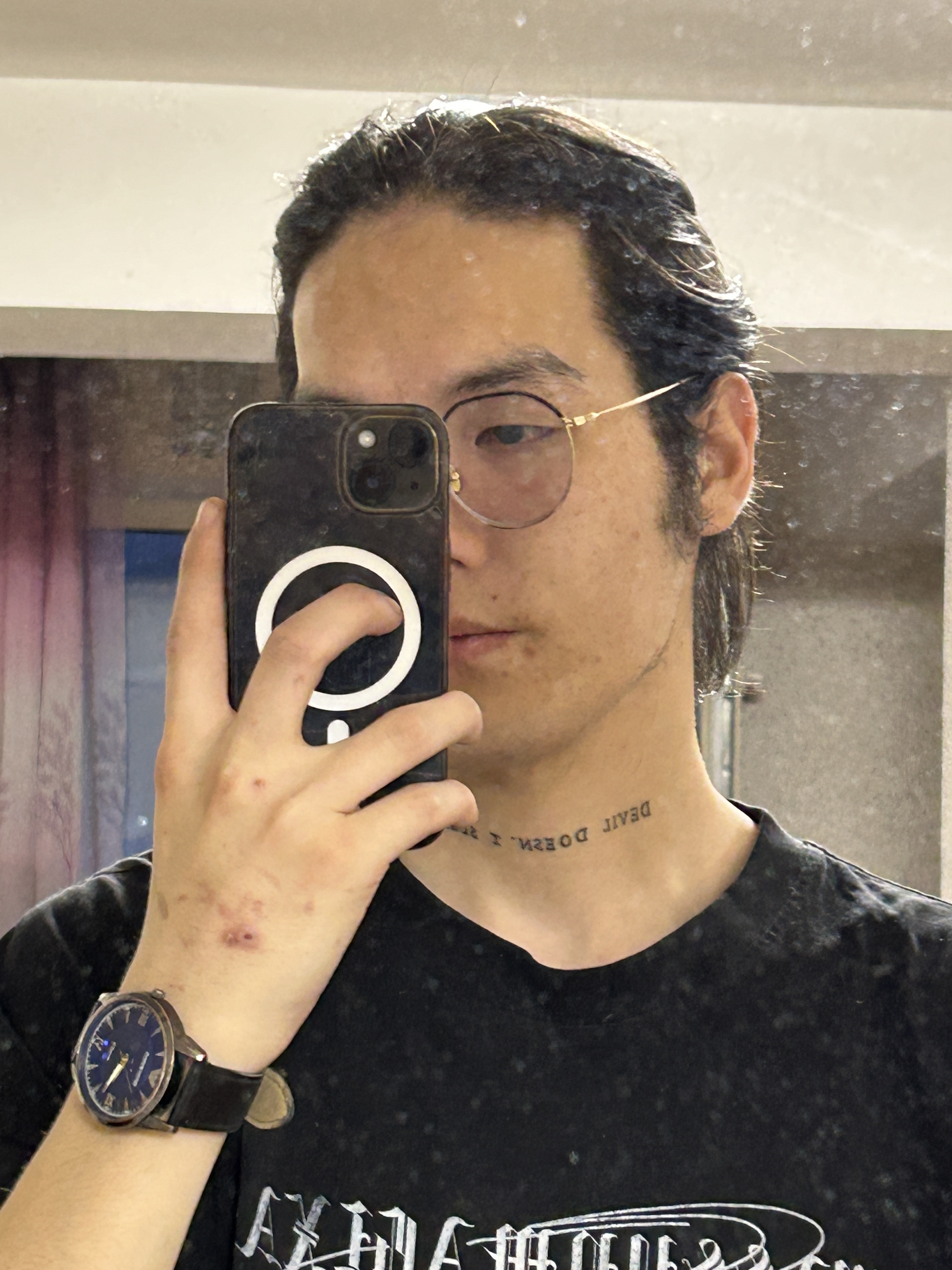 Tinder profile picture for @metamorphosis