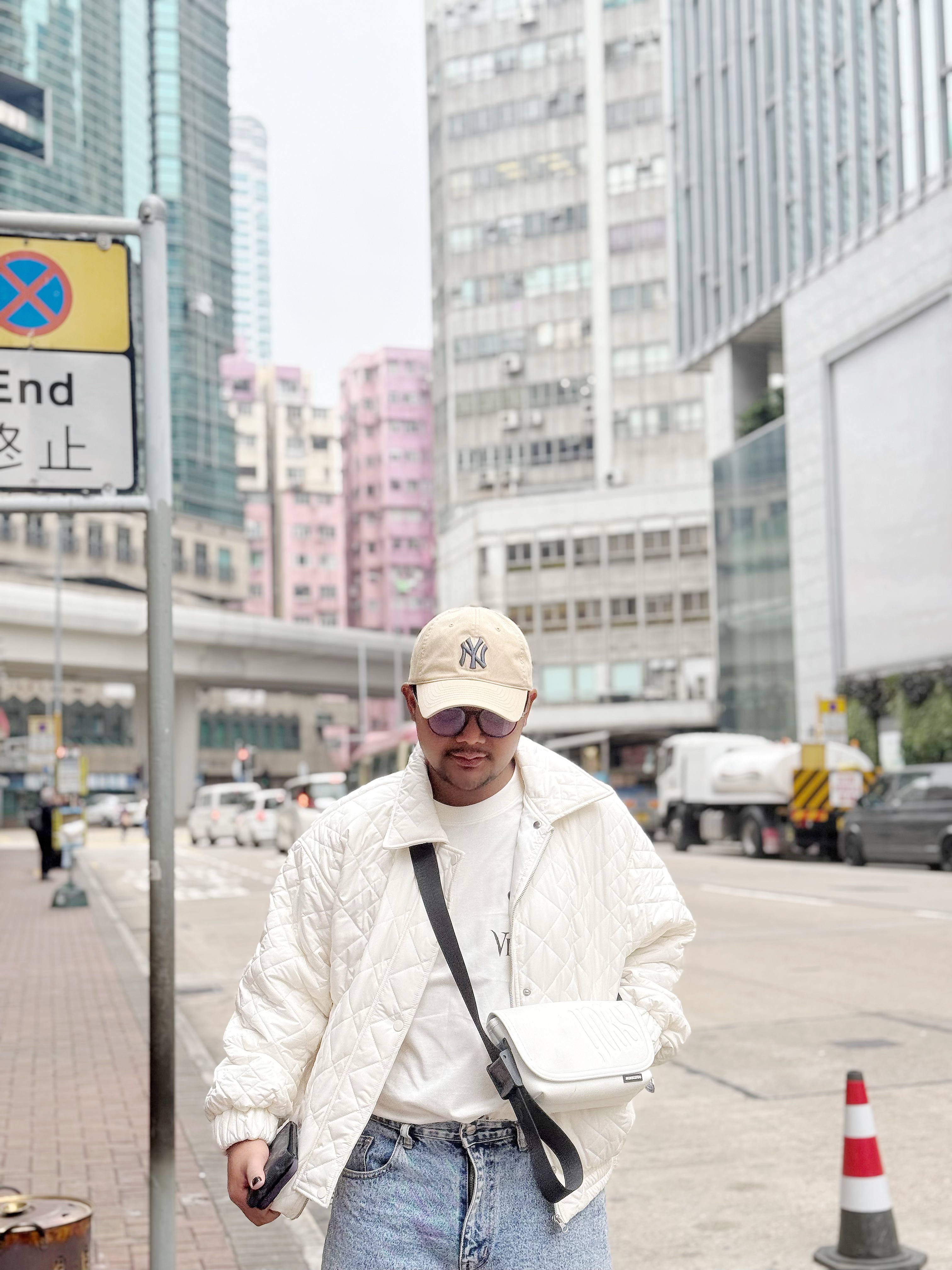 Tinder profile picture for @artery