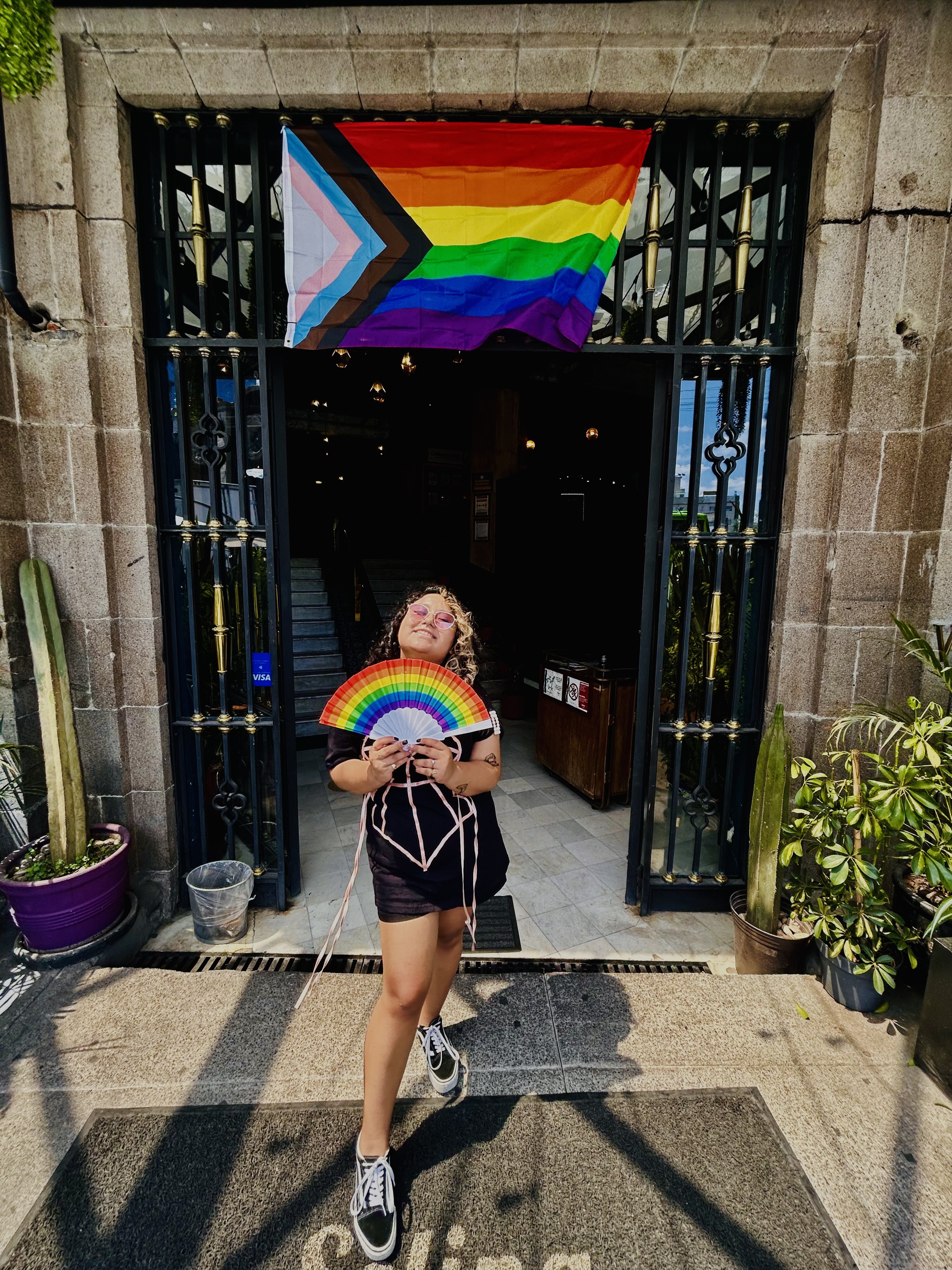 Tinder profile picture for @gig