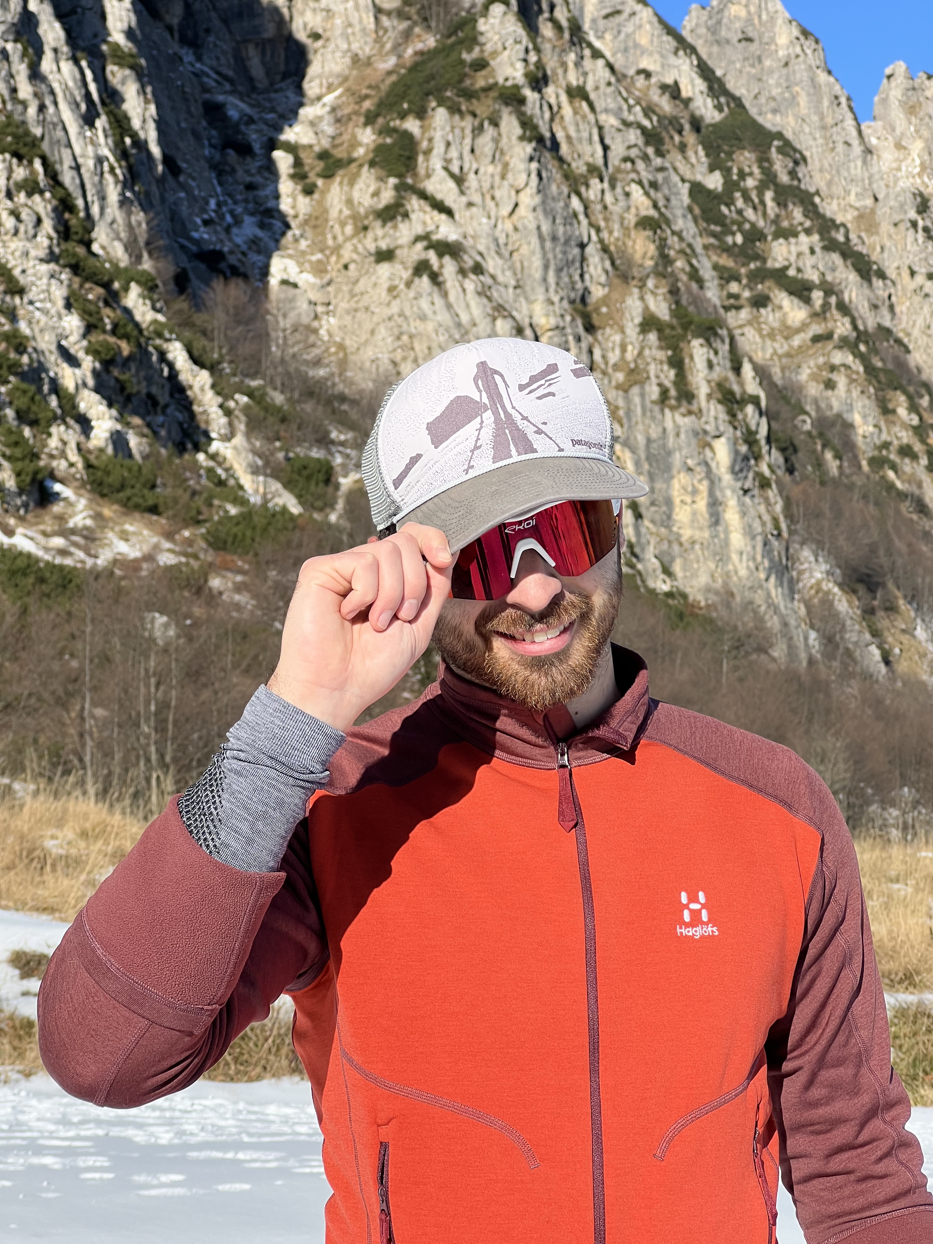 Tinder profile picture for @pava