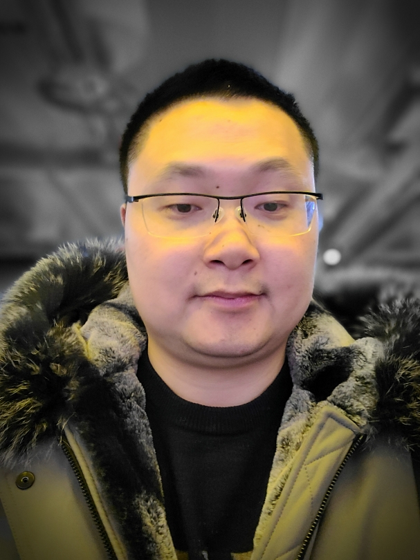 Tinder profile picture for @agreed