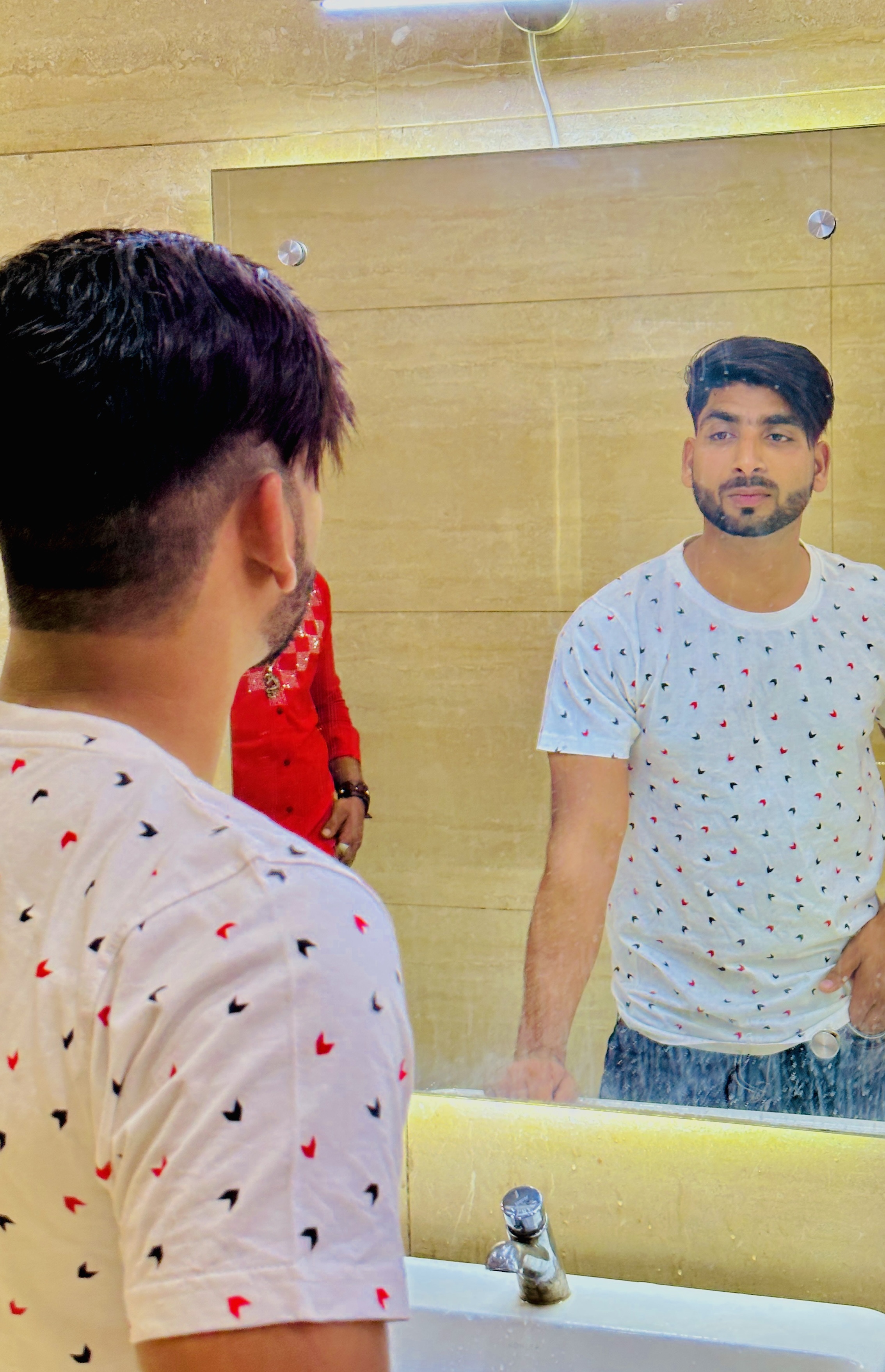 Tinder profile picture for @sheetal