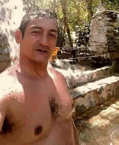 Tinder profile picture for @araujo