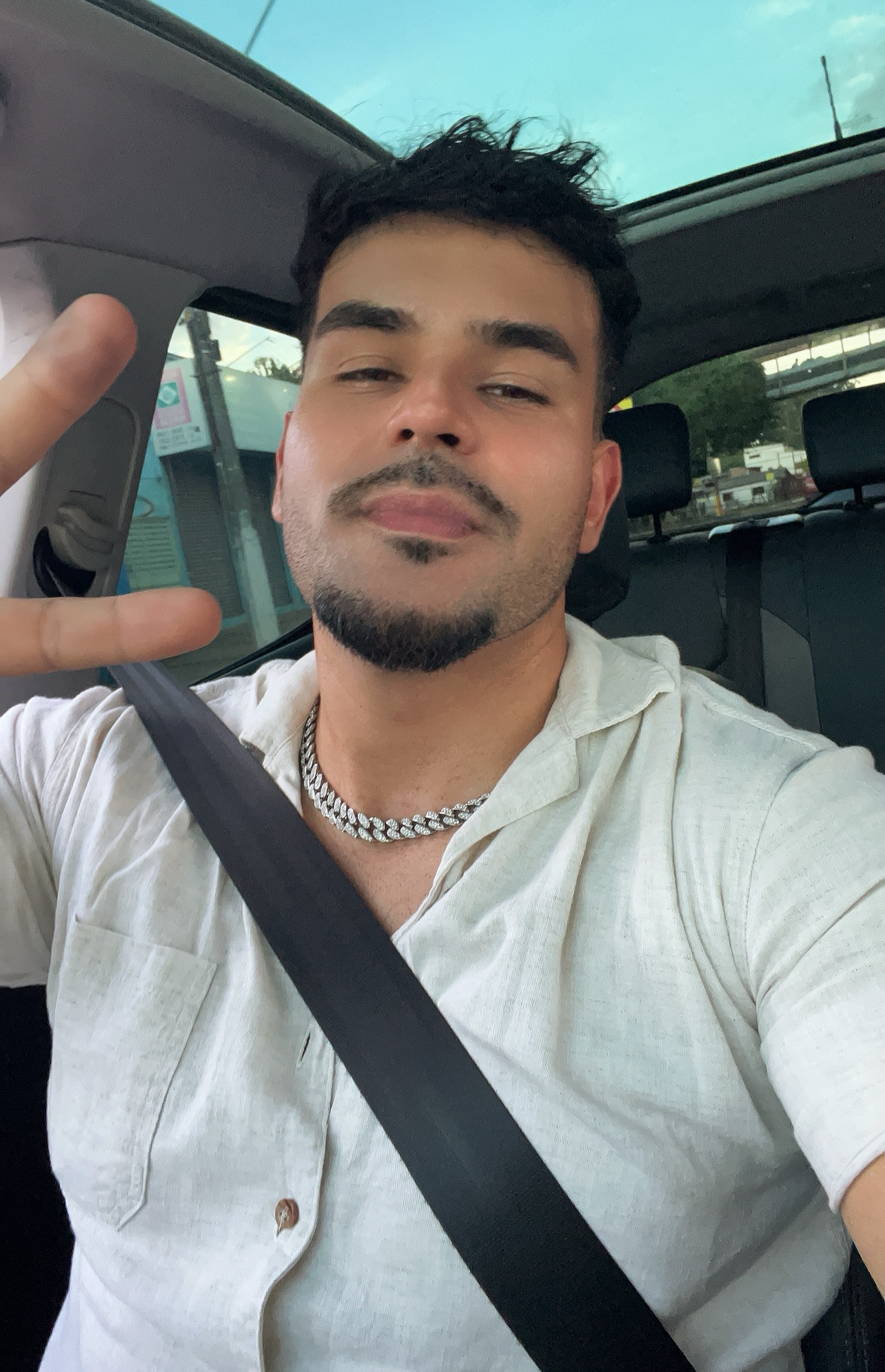 Tinder profile picture for @dion