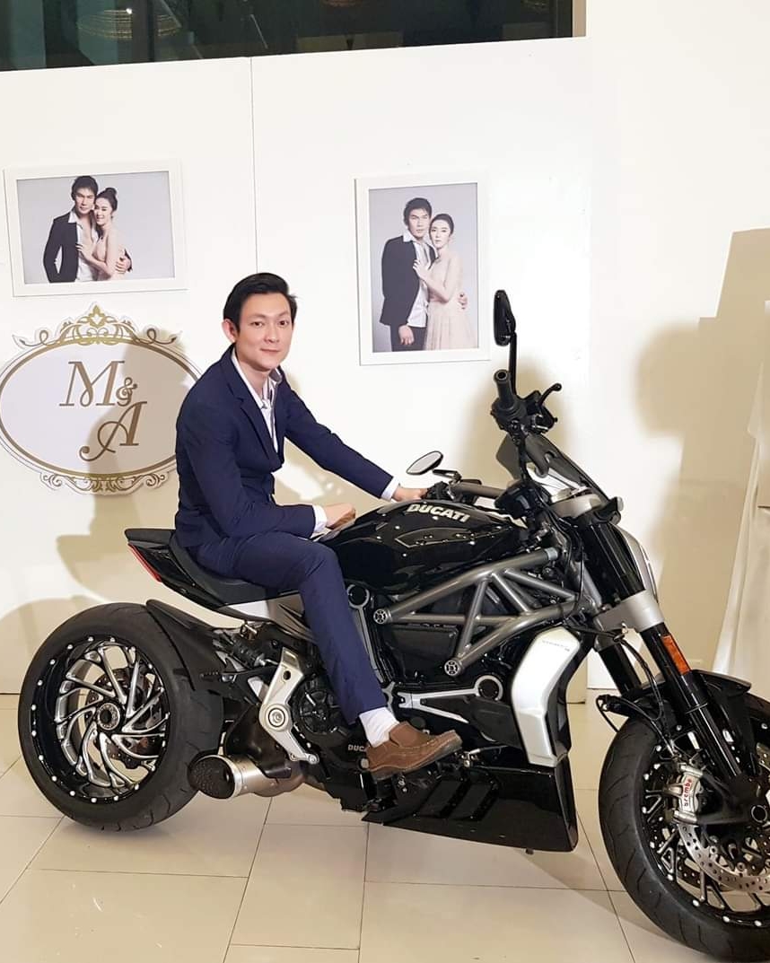 Tinder profile picture for @cq