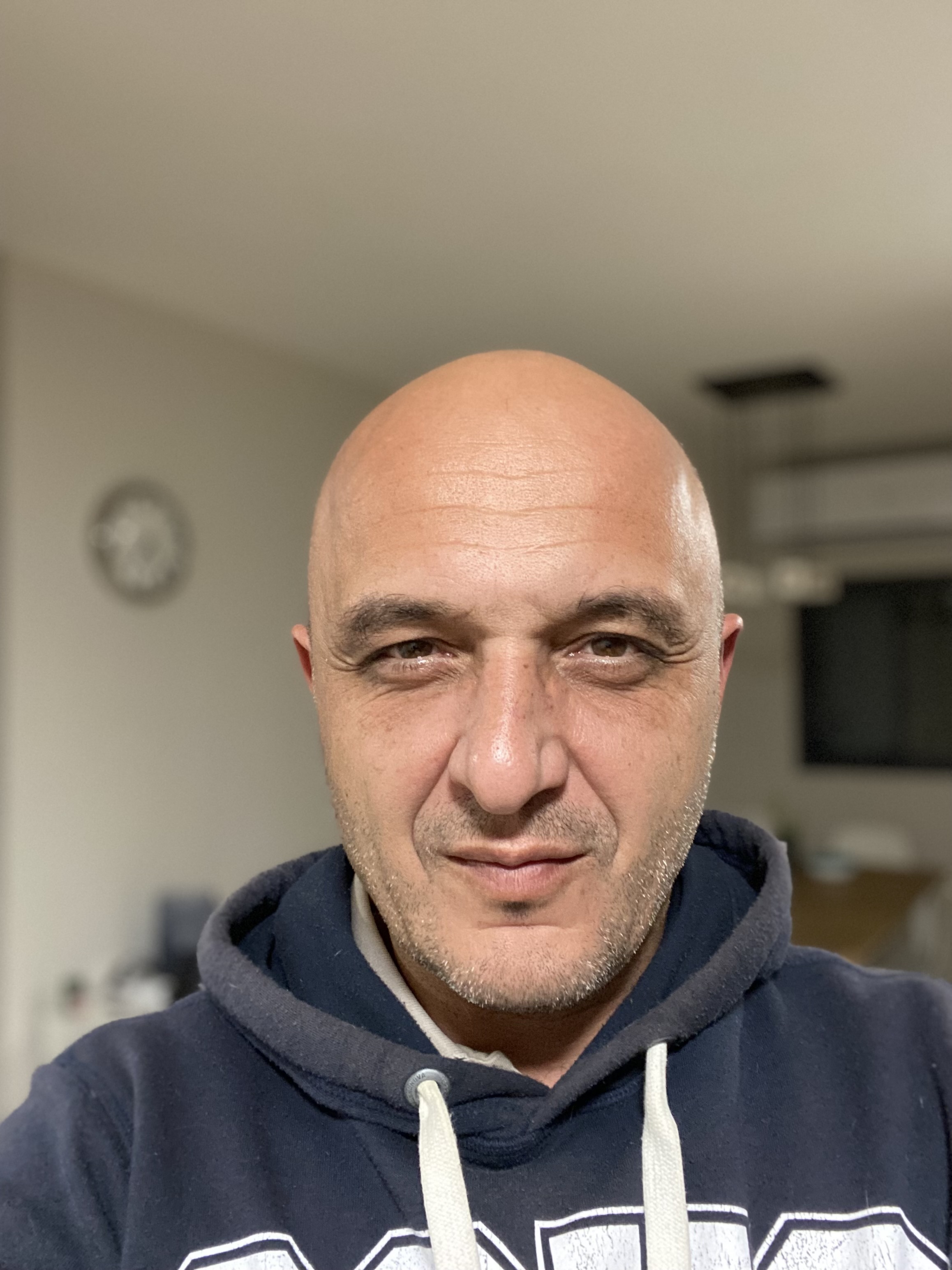 Tinder profile picture for @juggle