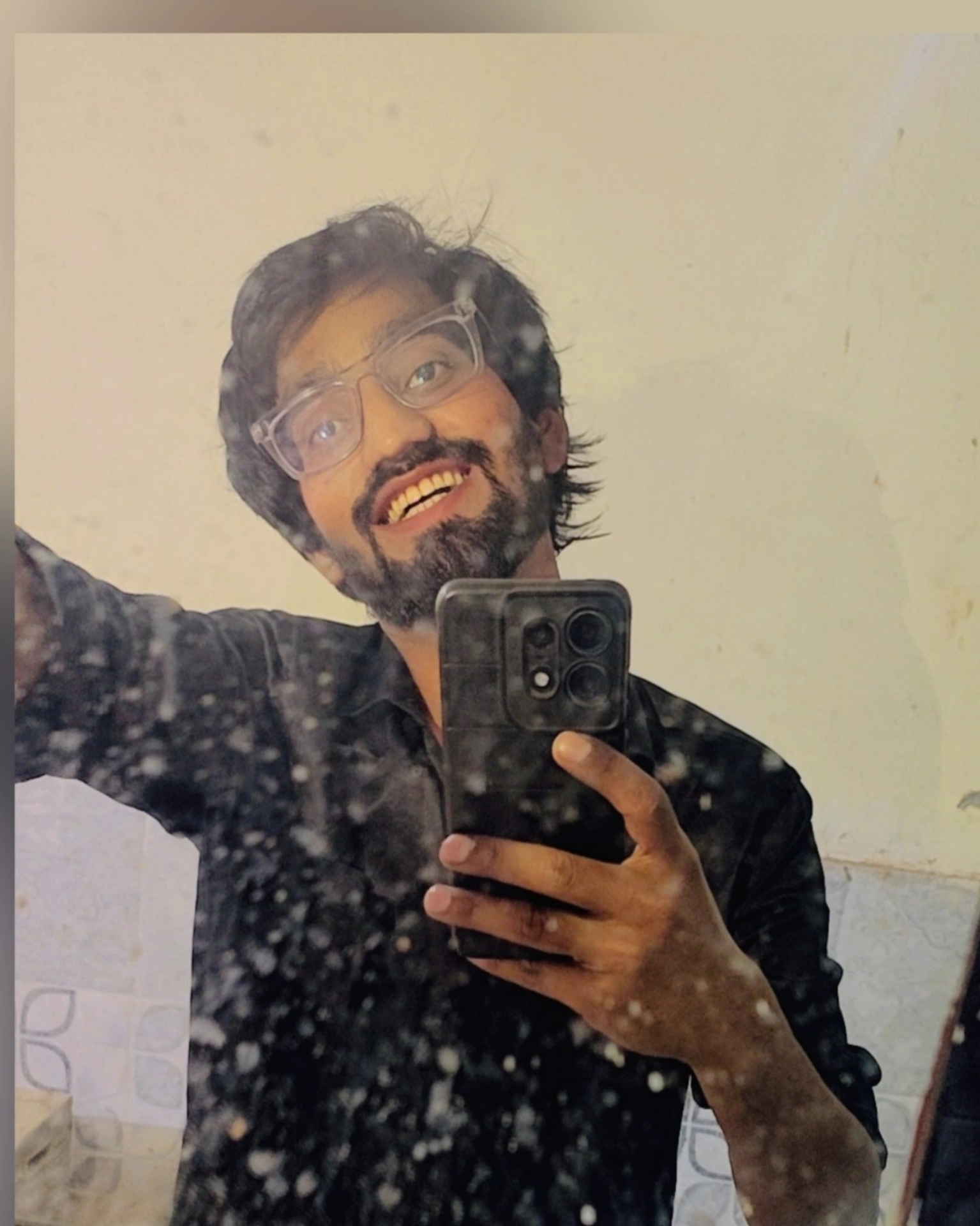 Tinder profile picture for @magnum