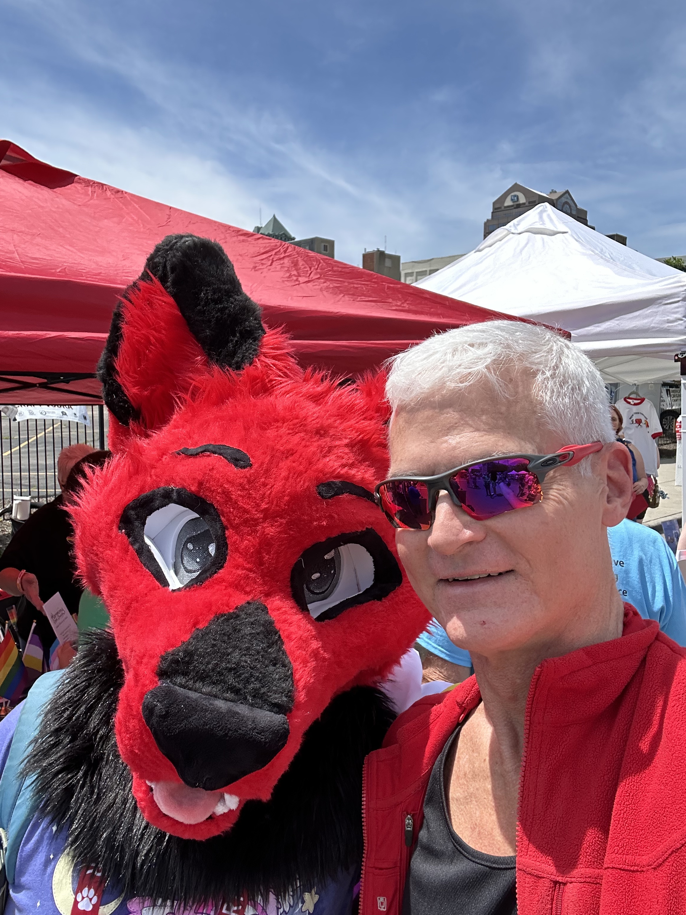 Tinder profile picture for @tomcat