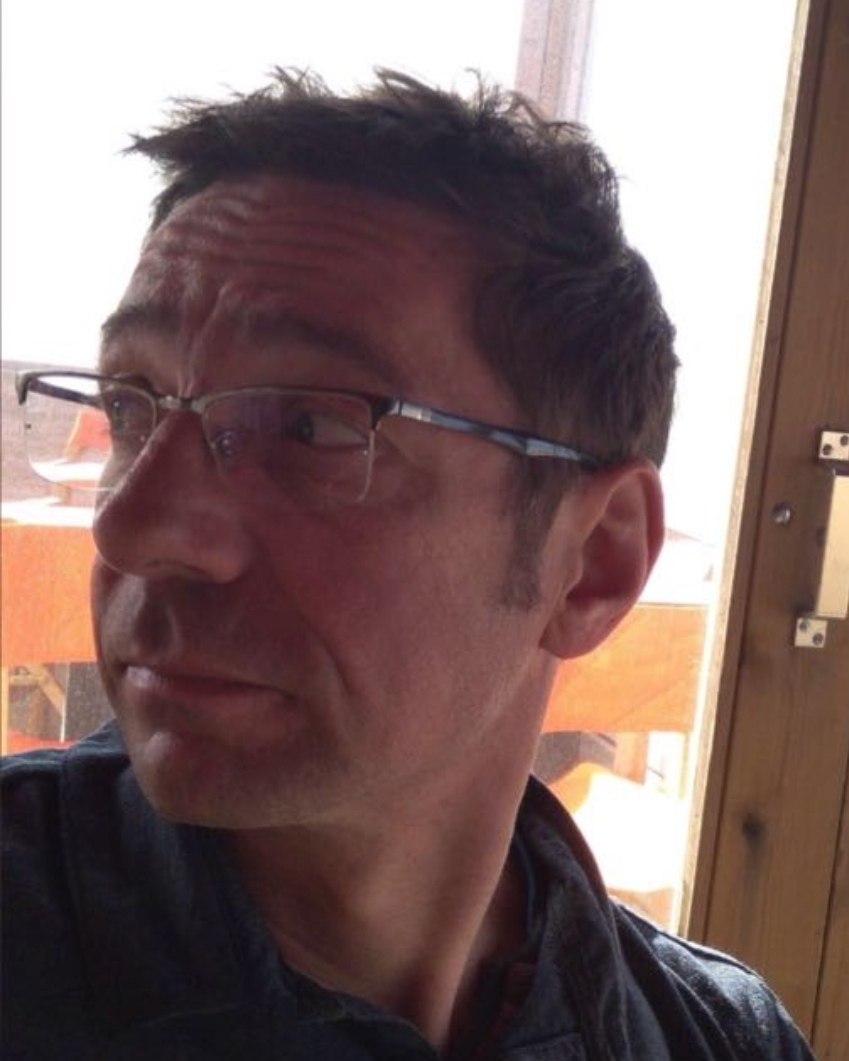 Tinder profile picture for @ich
