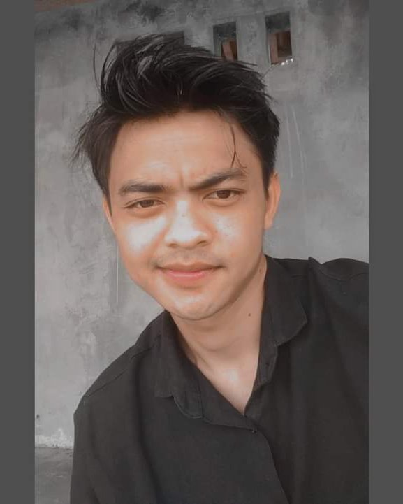 Tinder profile picture for @handika