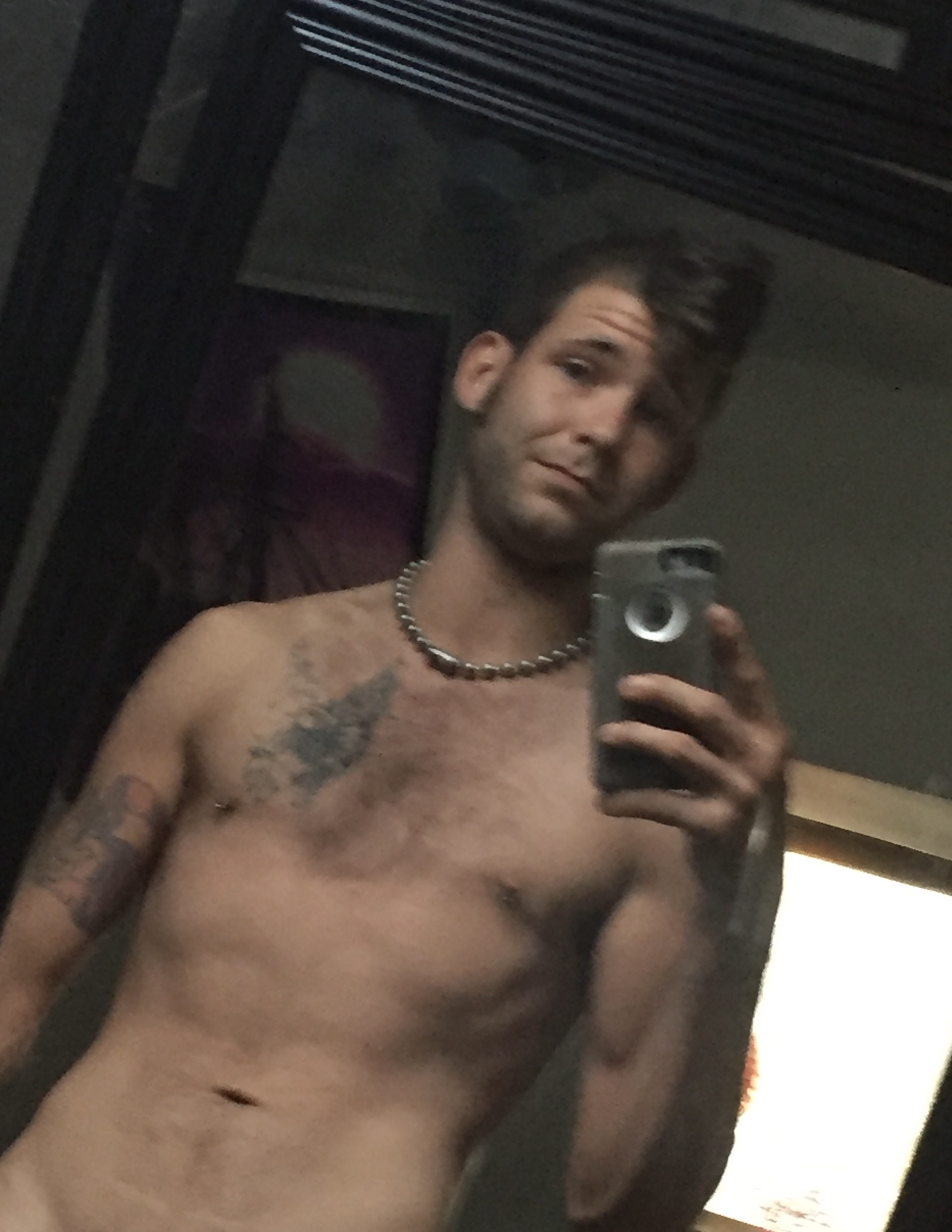 Tinder profile picture for @besides