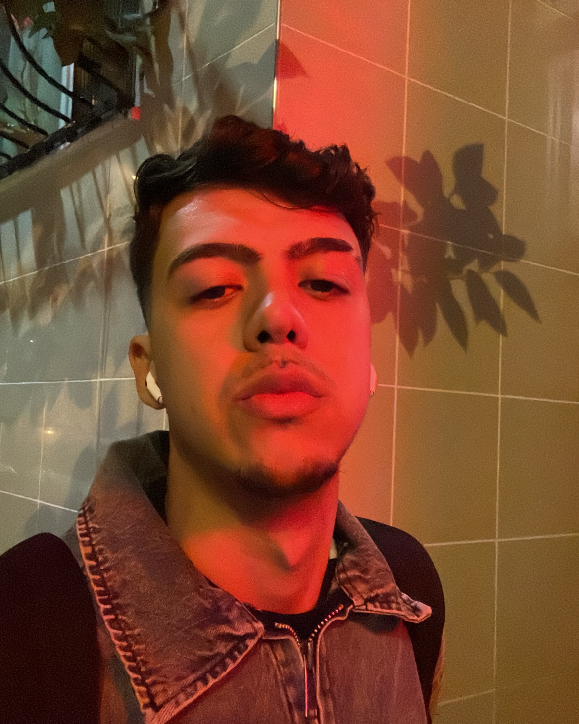 Tinder profile picture for @equip