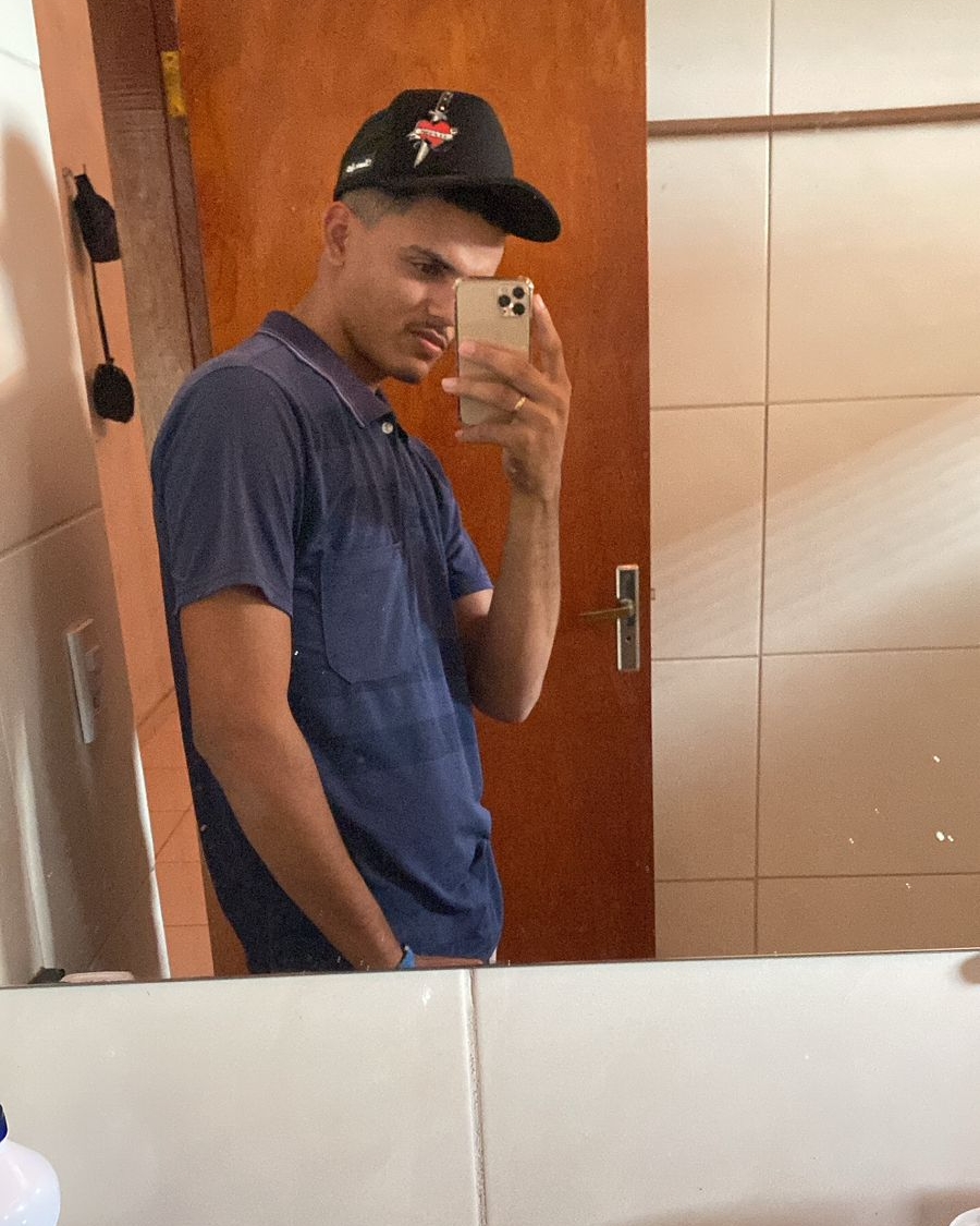 Tinder profile picture for @marcos21