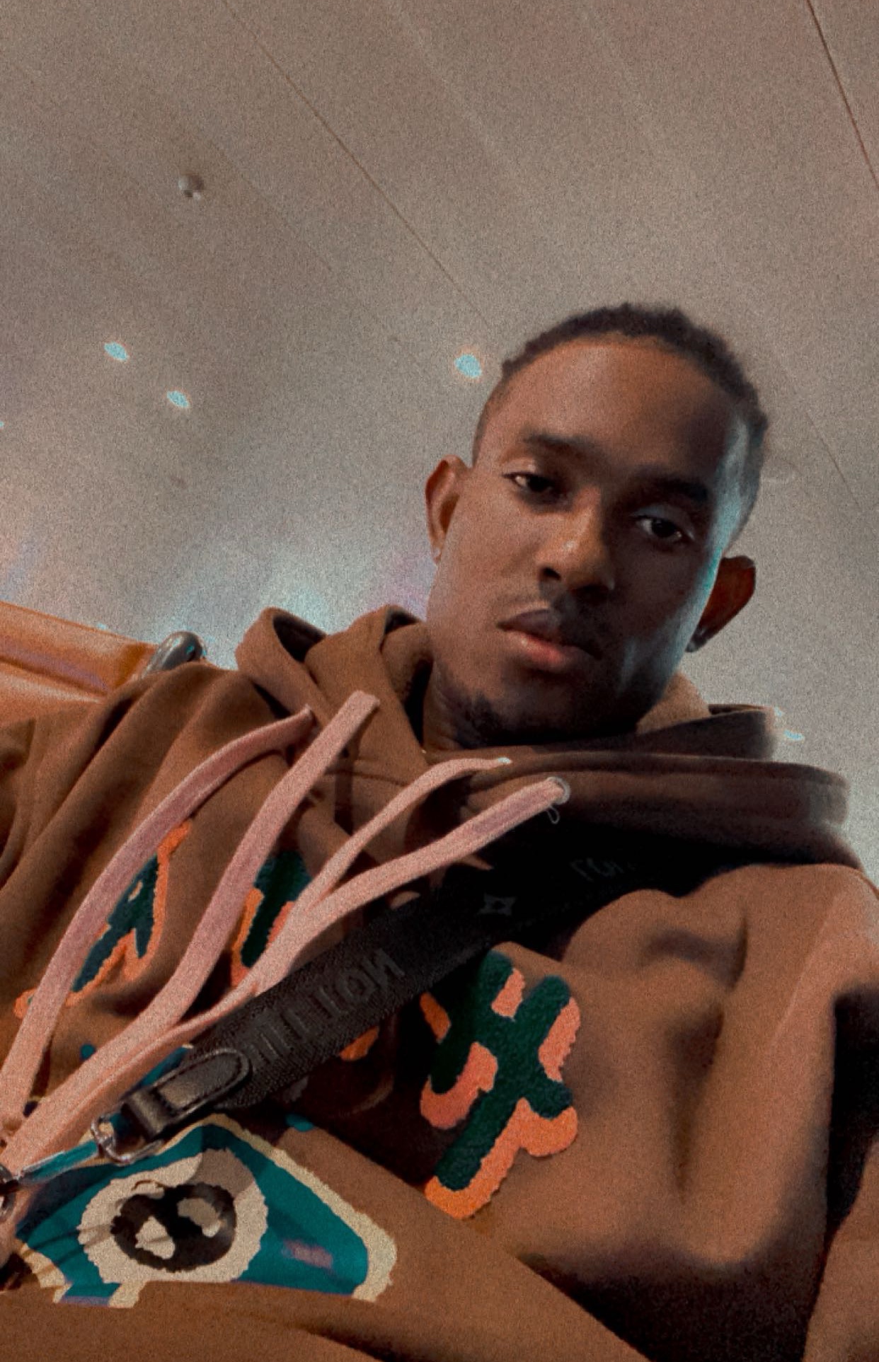 Tinder profile picture for @kendo
