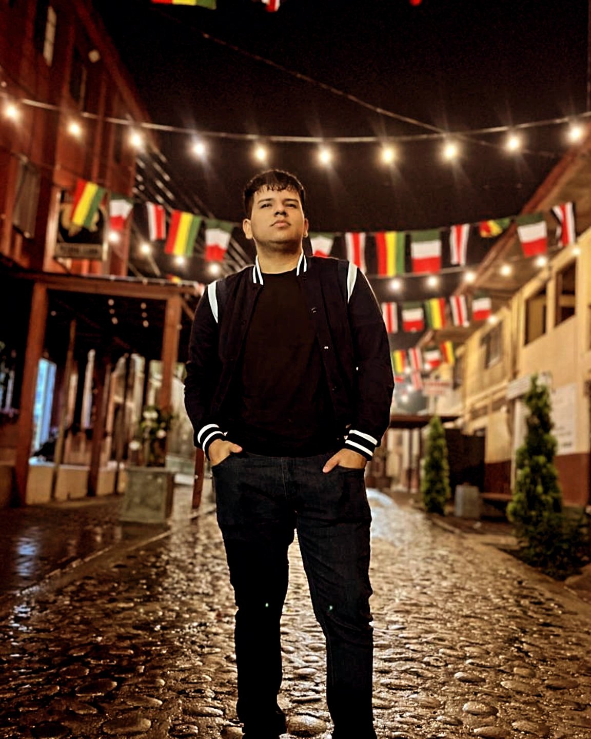 Tinder profile picture for @smithh