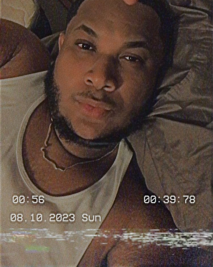 Tinder profile picture for @instagra