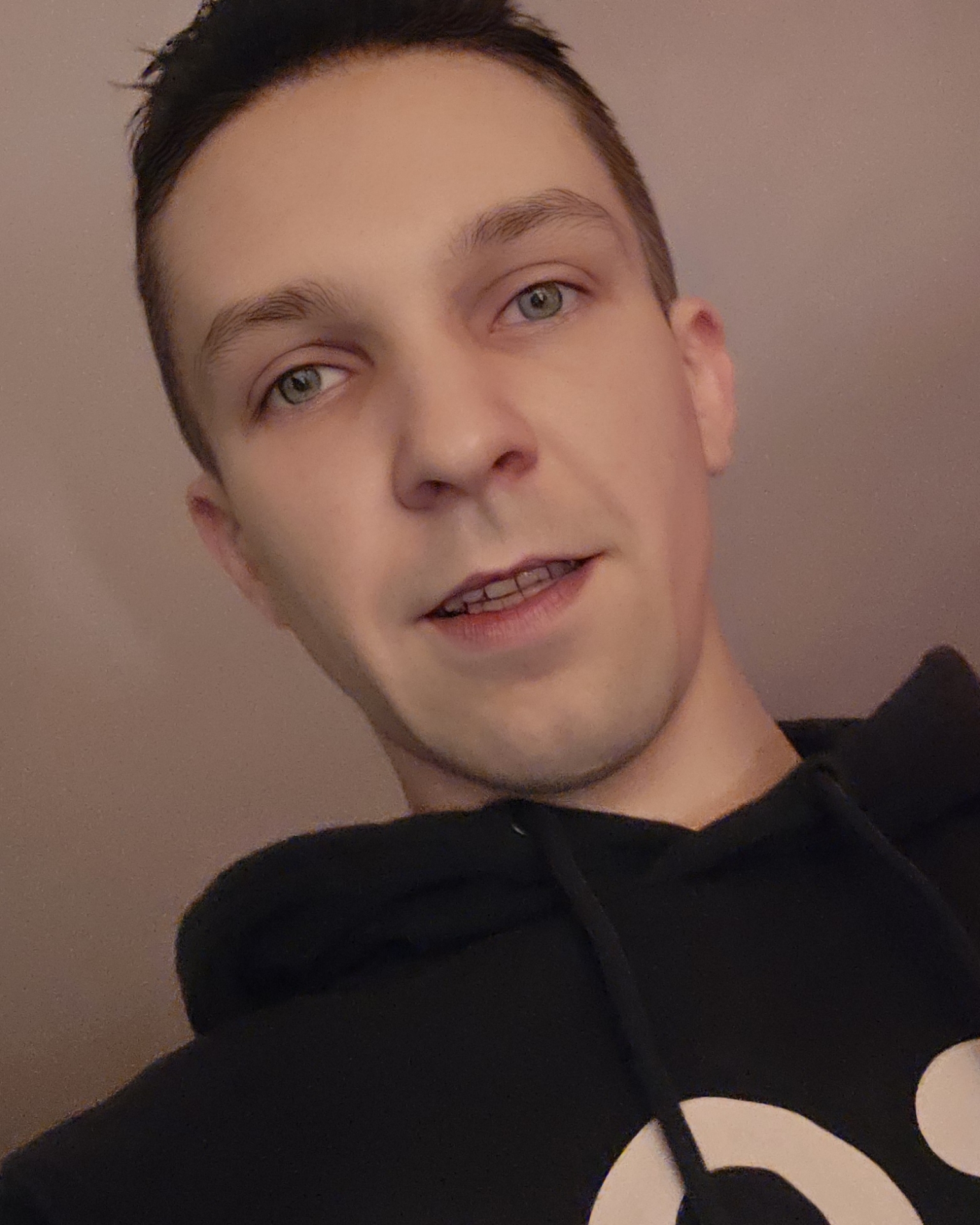 Tinder profile picture for @beg