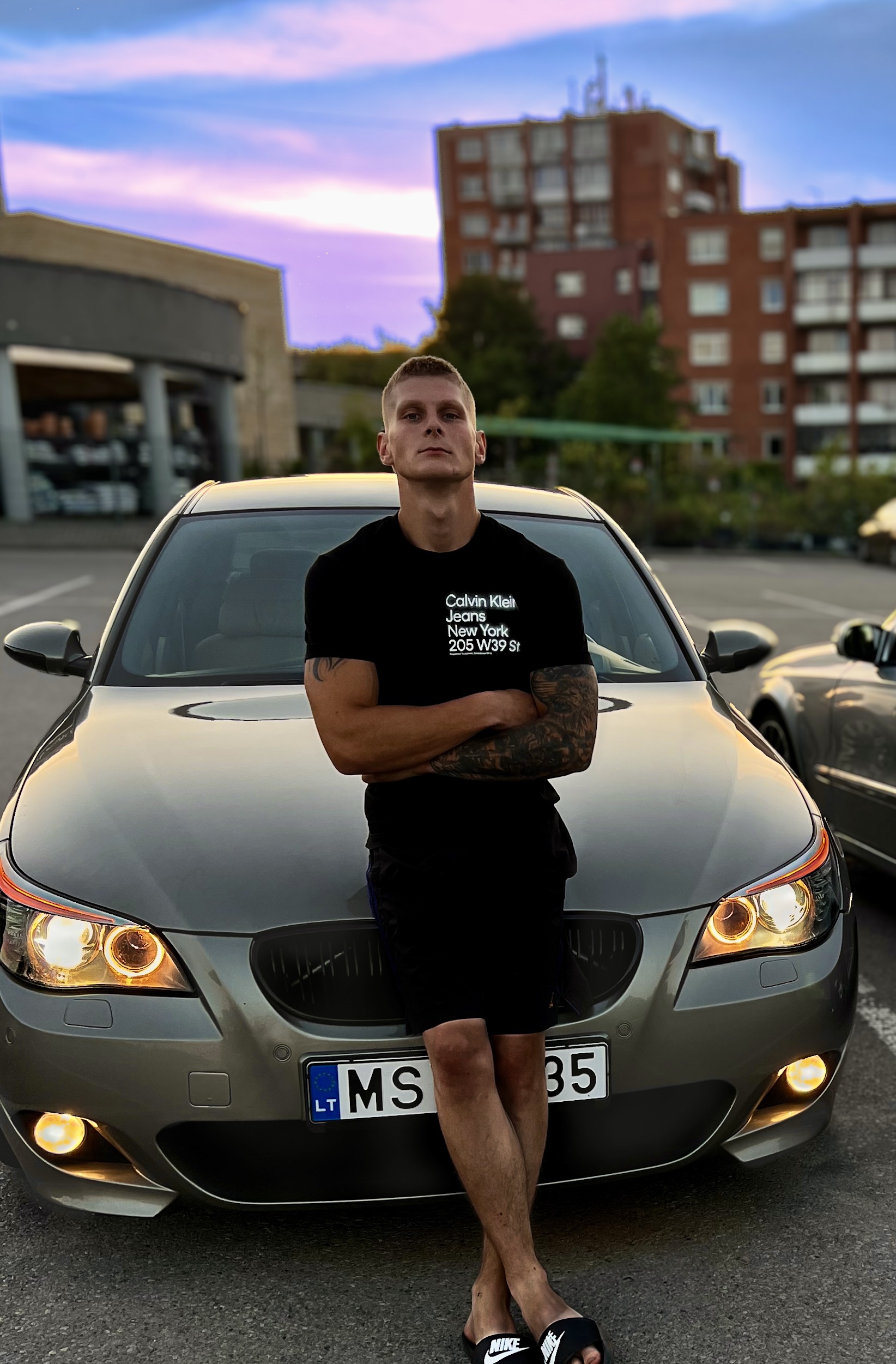 Tinder profile picture for @heist