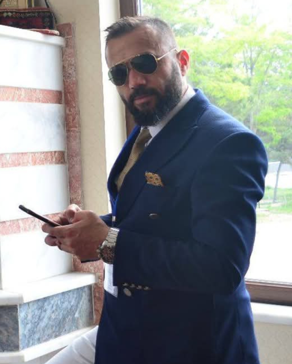 Tinder profile picture for @synergy