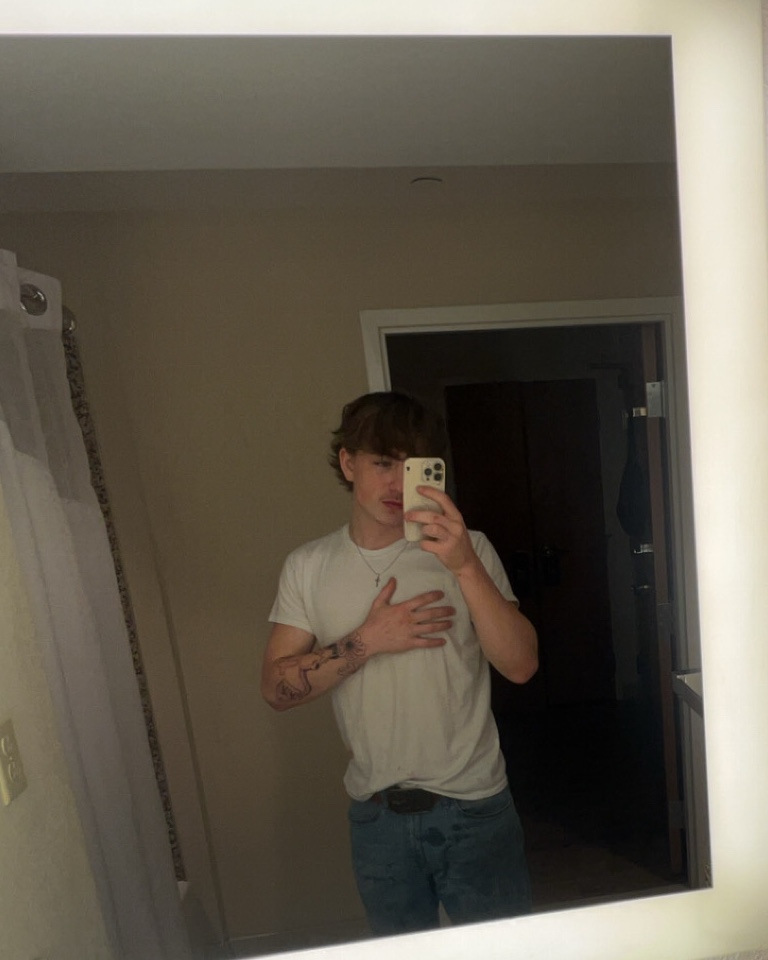 Tinder profile picture for @rodney