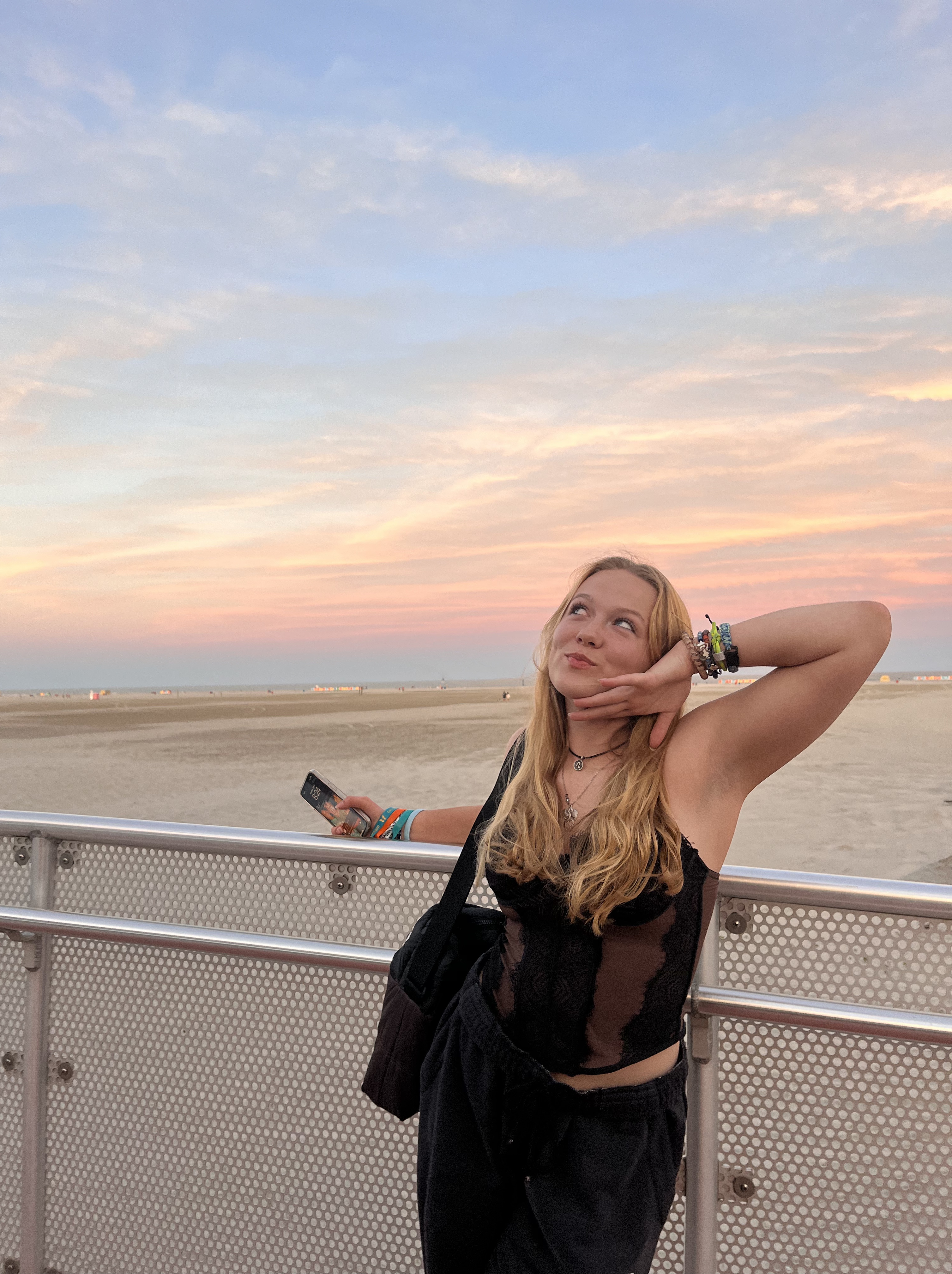 Tinder profile picture for @kron