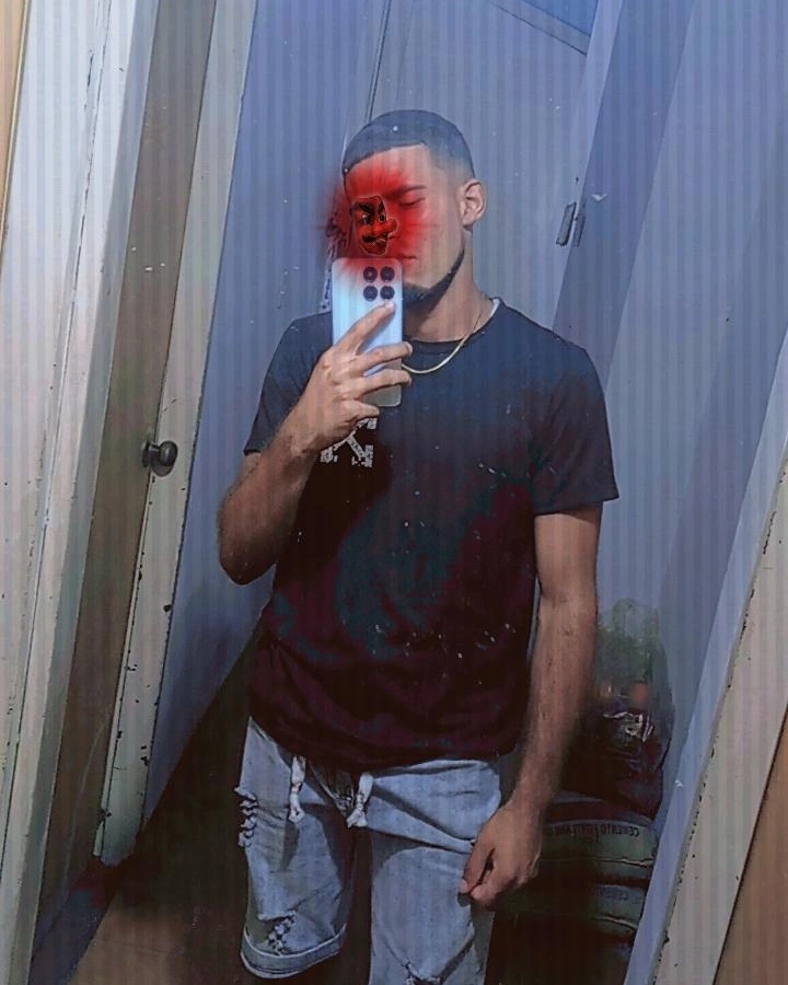 Tinder profile picture for @harol
