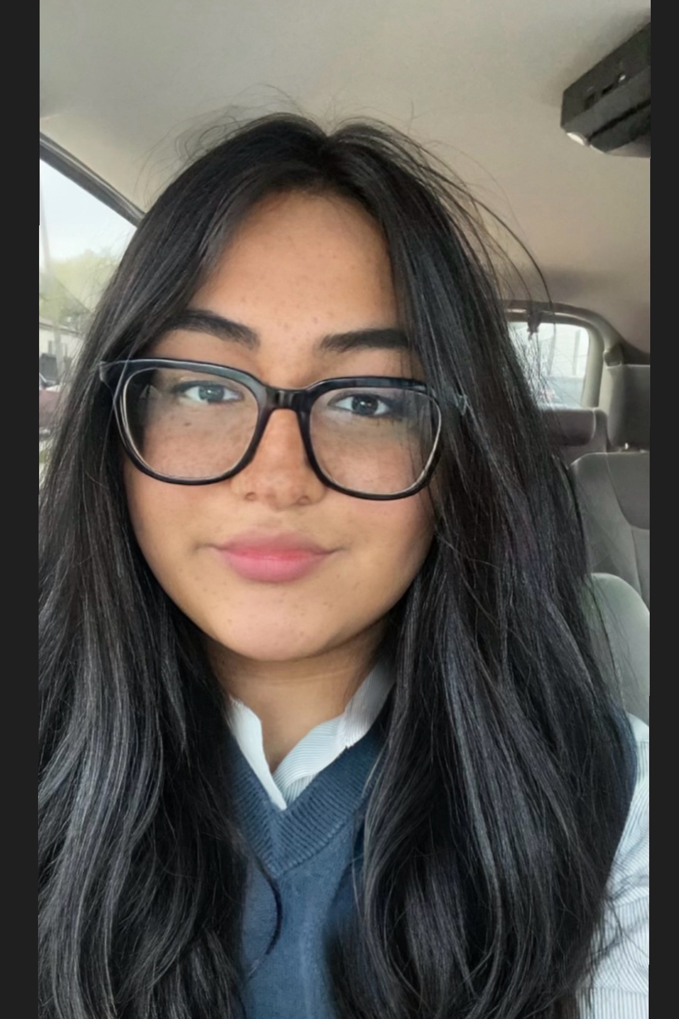 Tinder profile picture for @mariaz