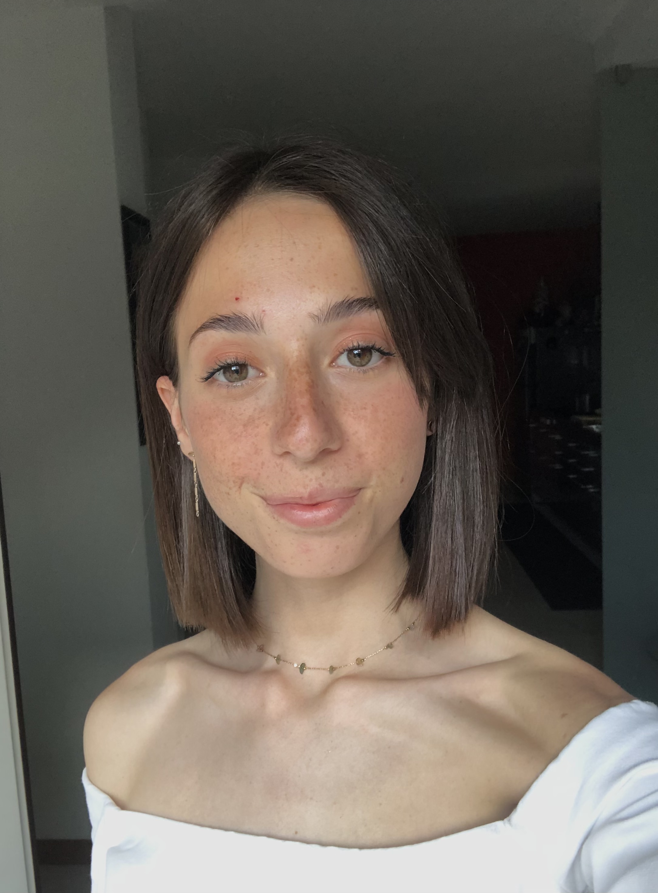 Tinder profile picture for @tessa