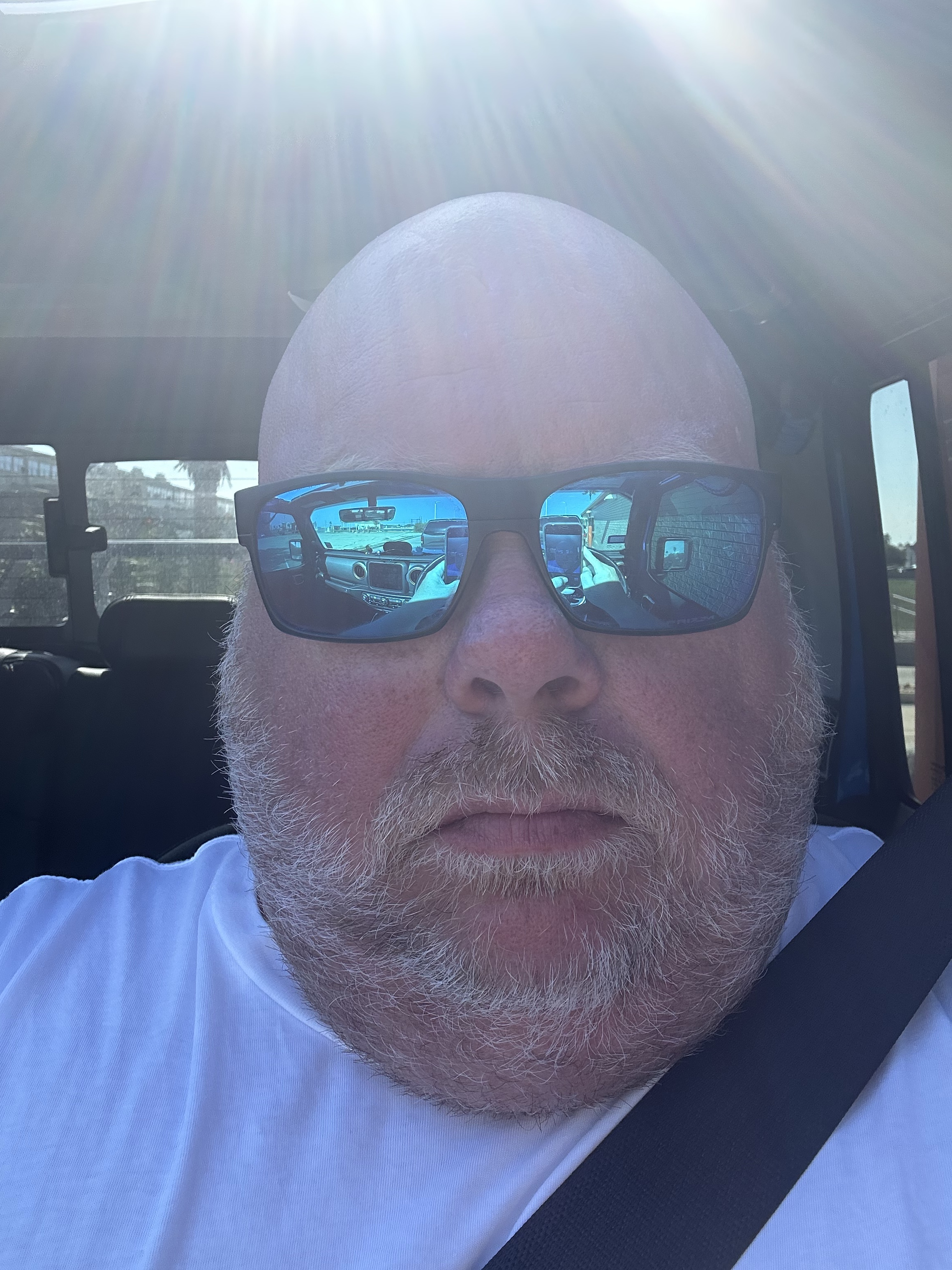 Tinder profile picture for @primal
