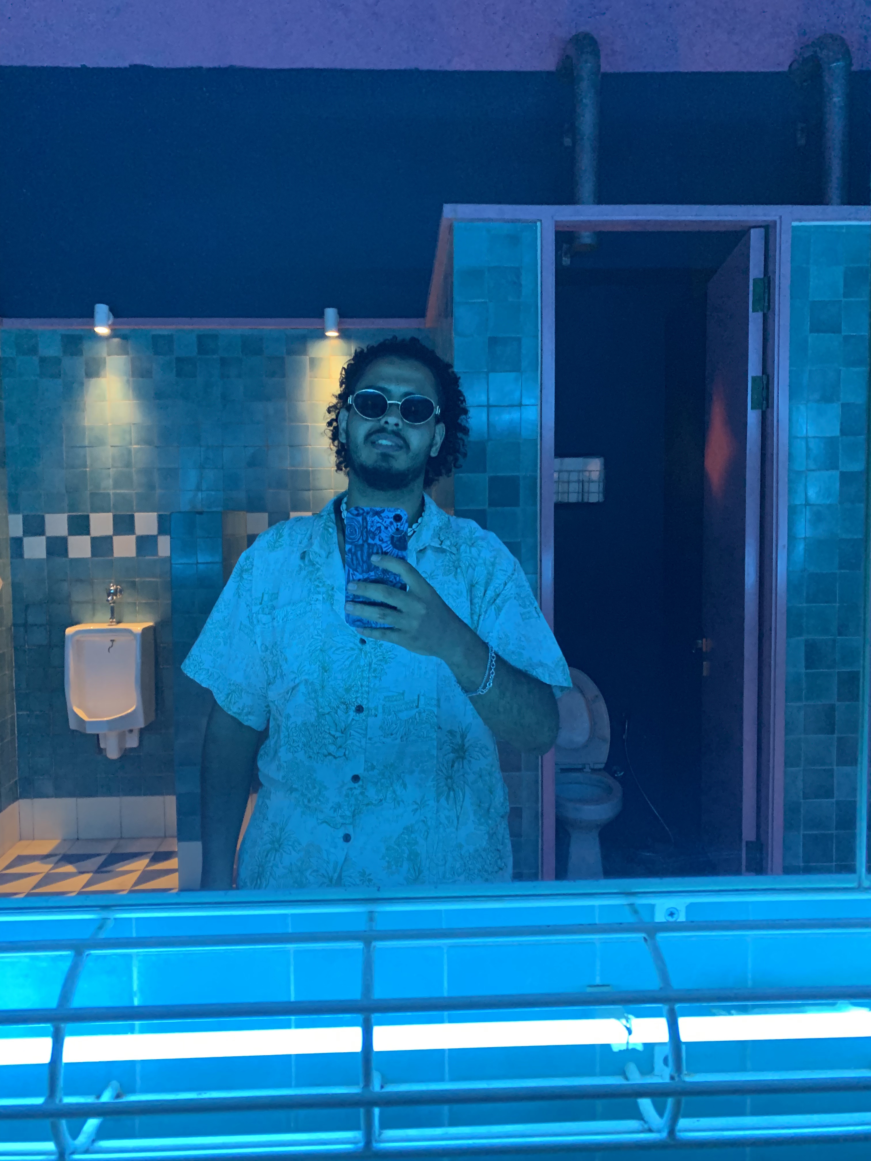 Tinder profile picture for @maim