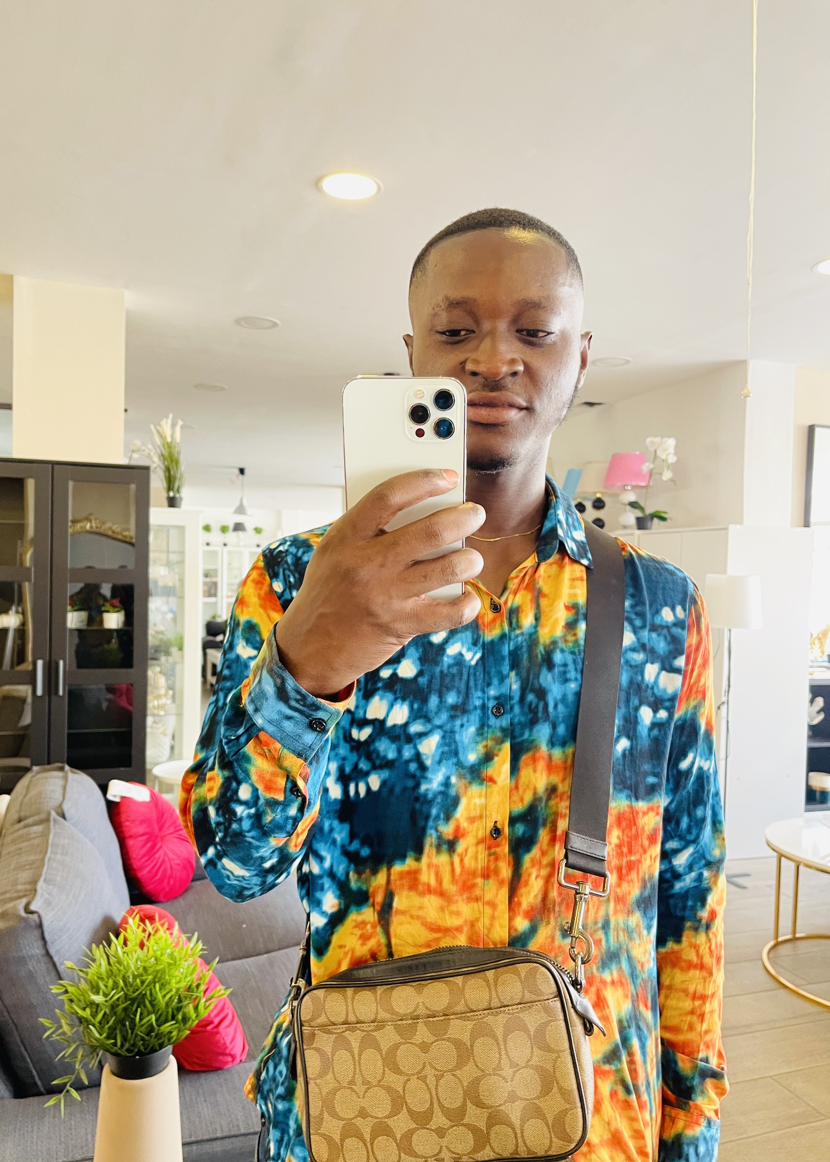 Tinder profile picture for @minded