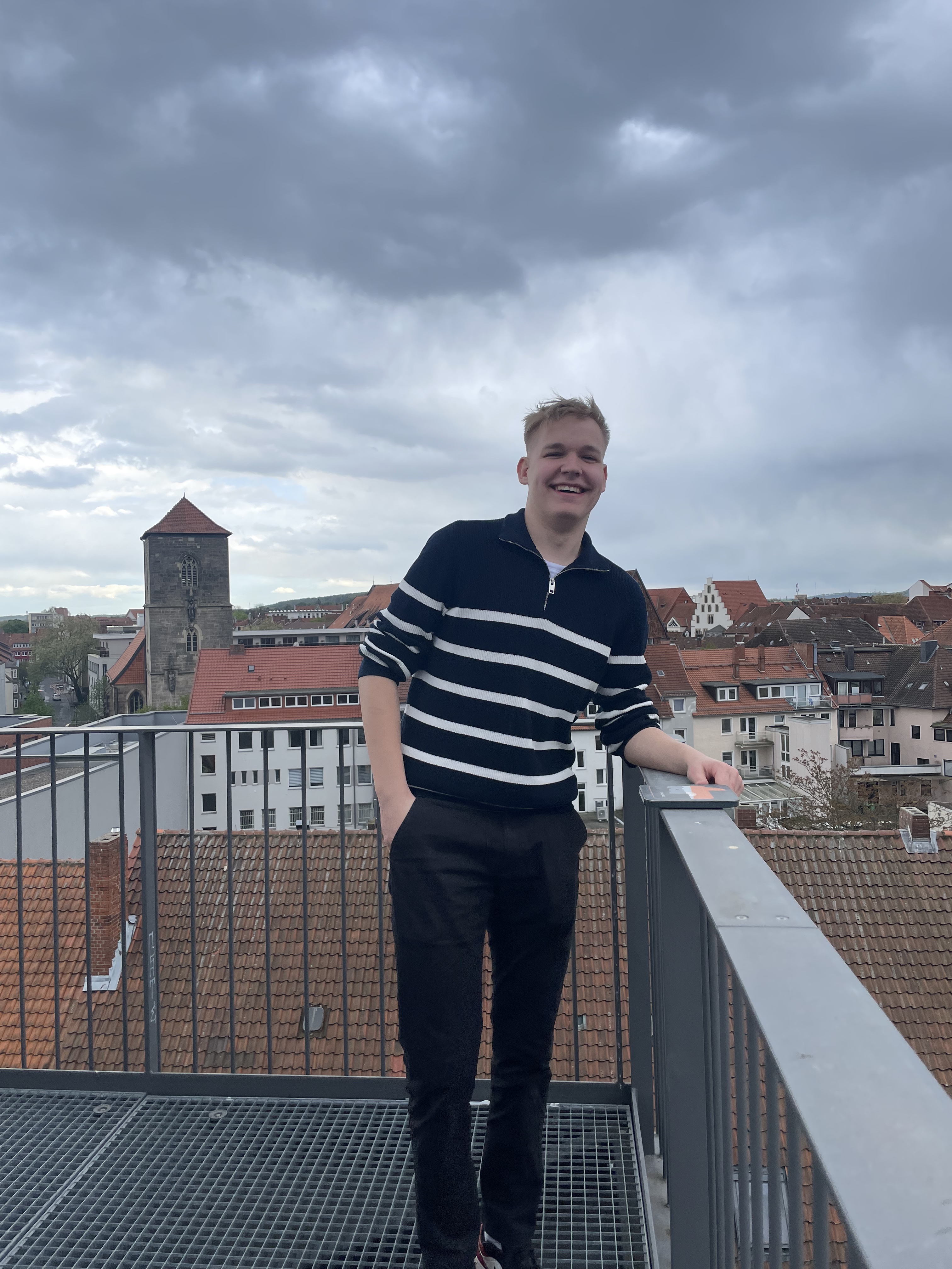 Tinder profile picture for @epe