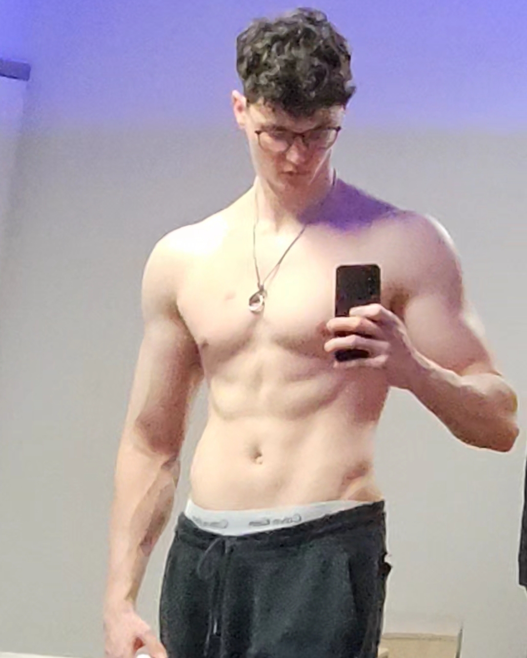 Tinder profile picture for @gabrielg