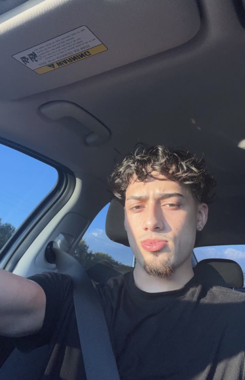 Tinder profile picture for @swag