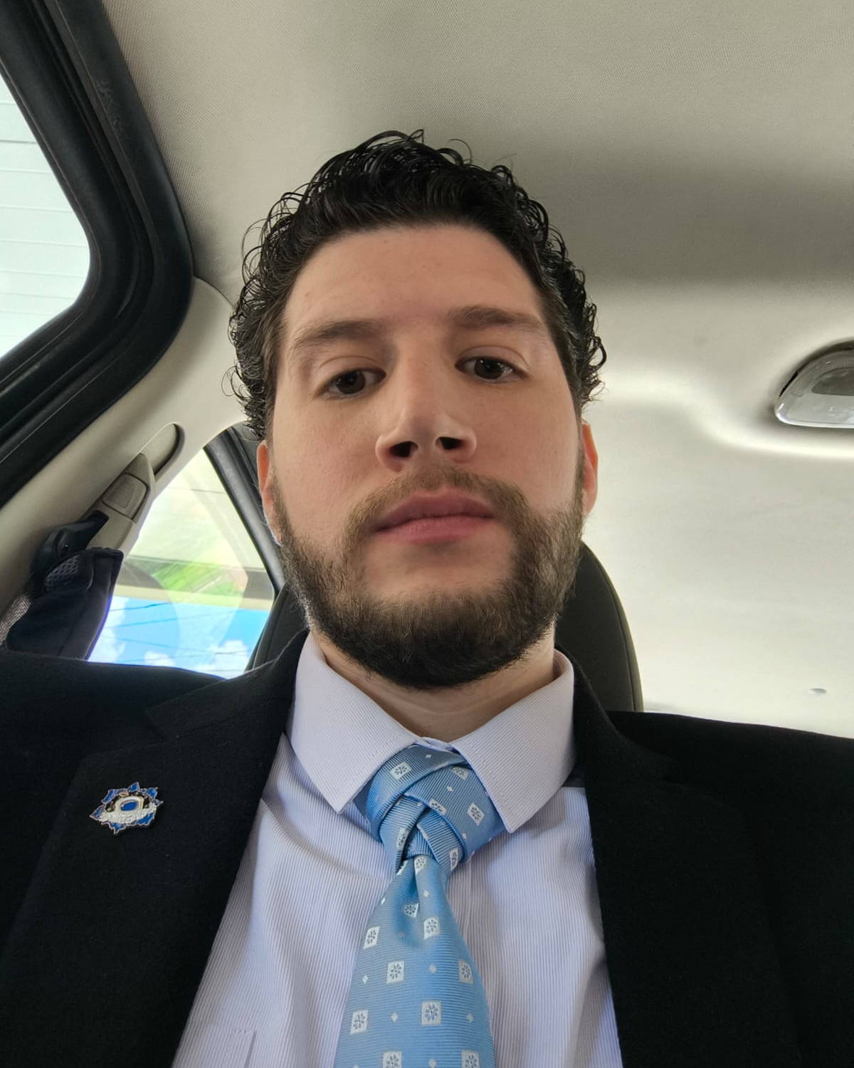 Tinder profile picture for @vector