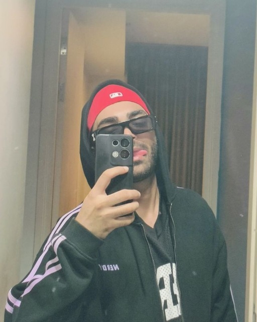 Tinder profile picture for @kamlesh