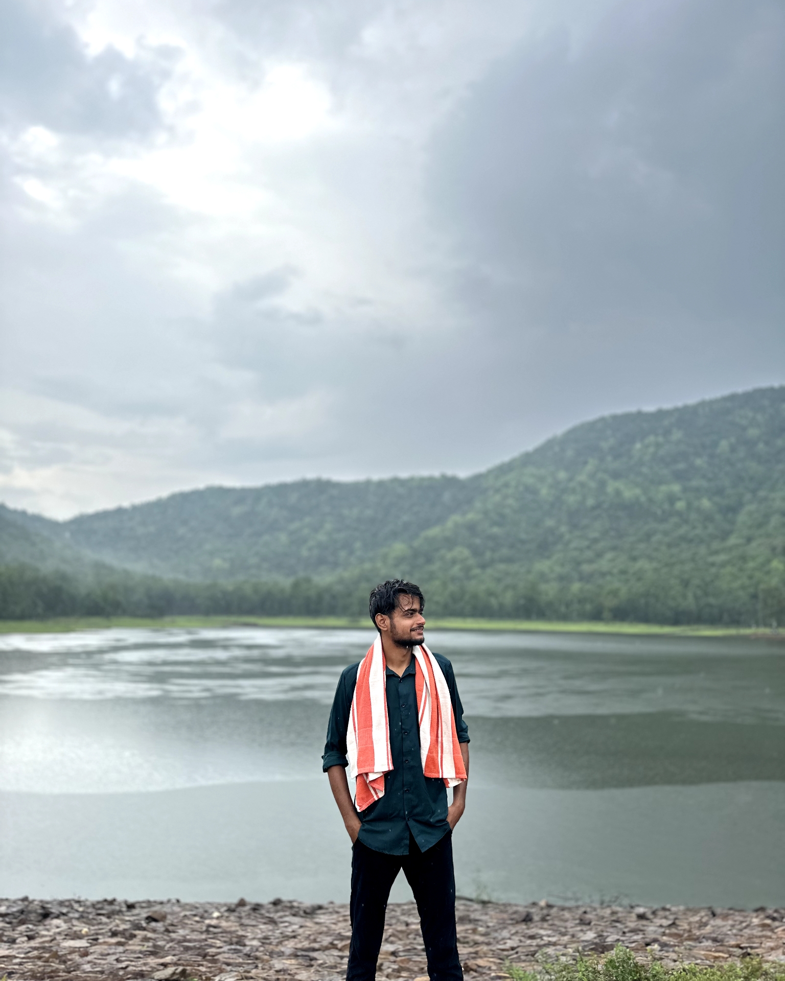 Tinder profile picture for @shukla