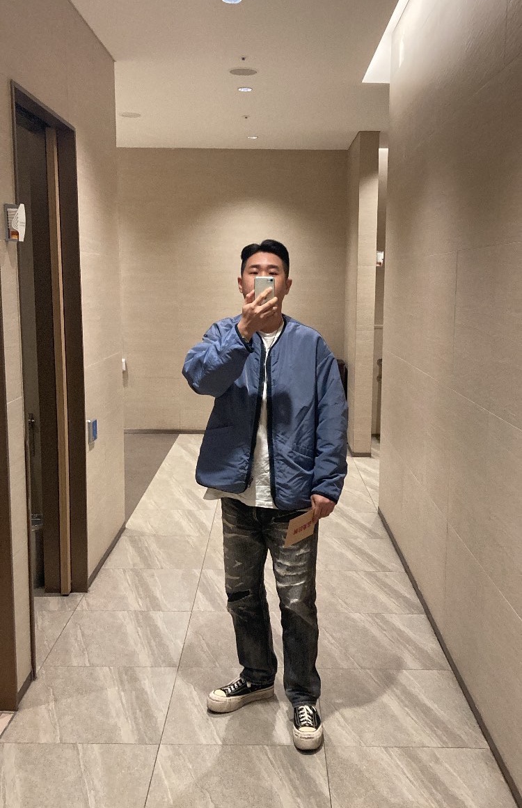 Tinder profile picture for @cosmos