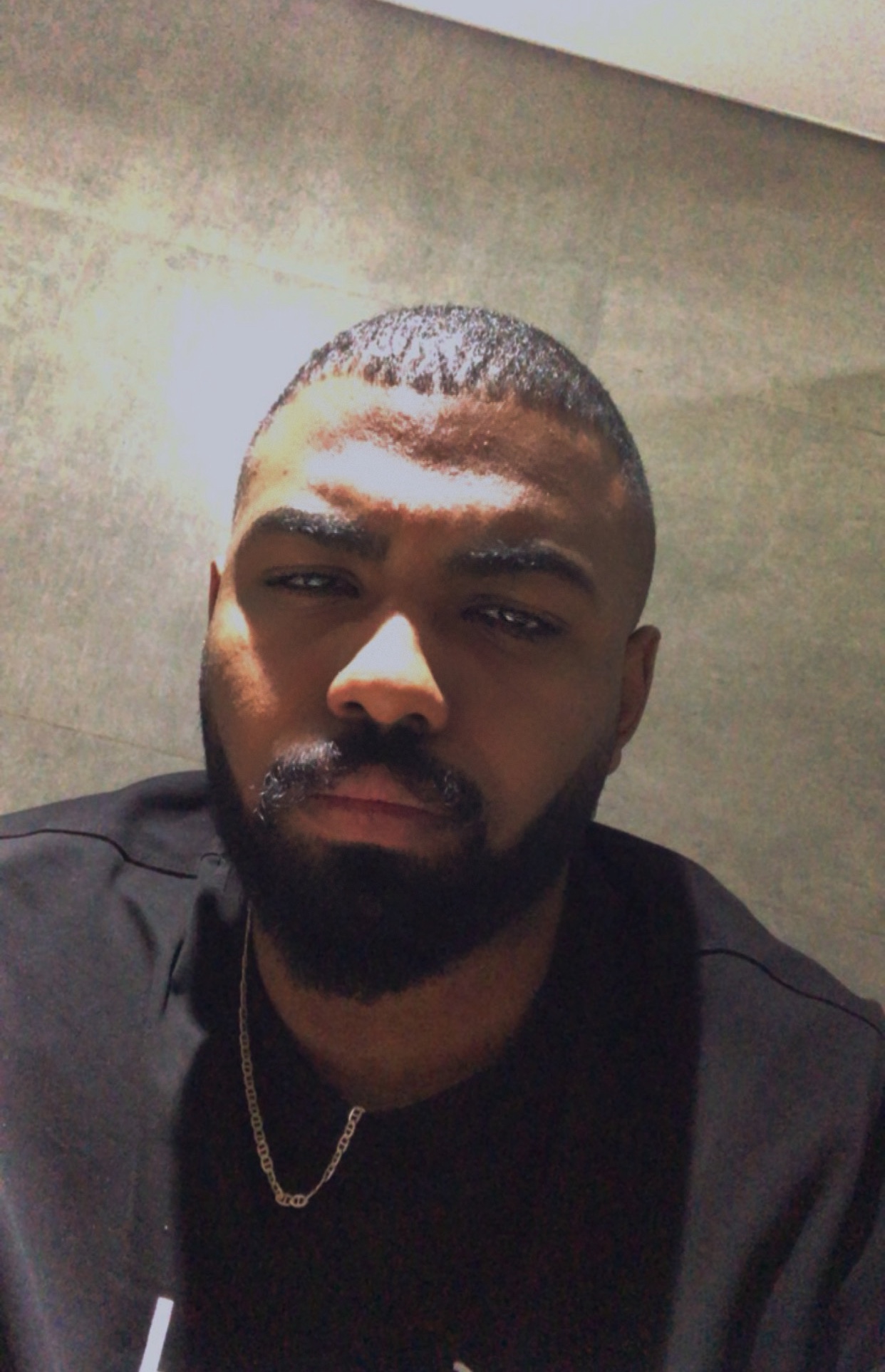 Tinder profile picture for @tayson