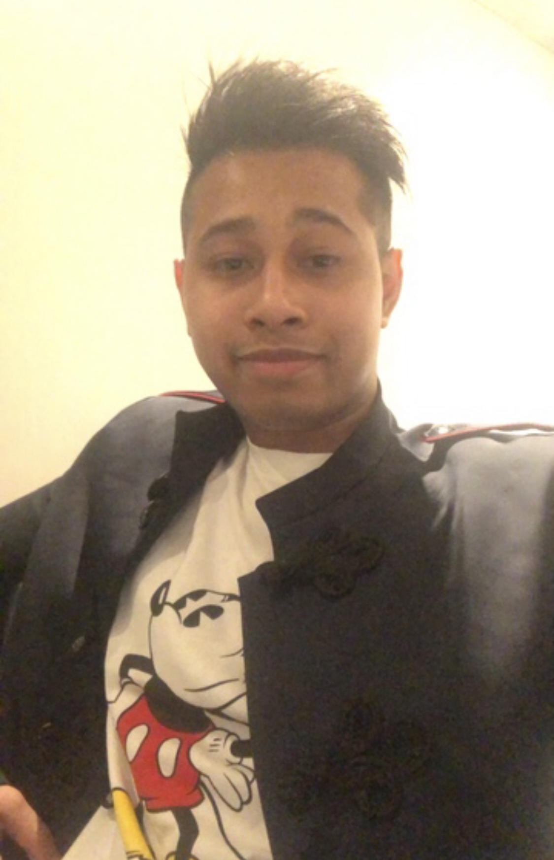 Tinder profile picture for @want