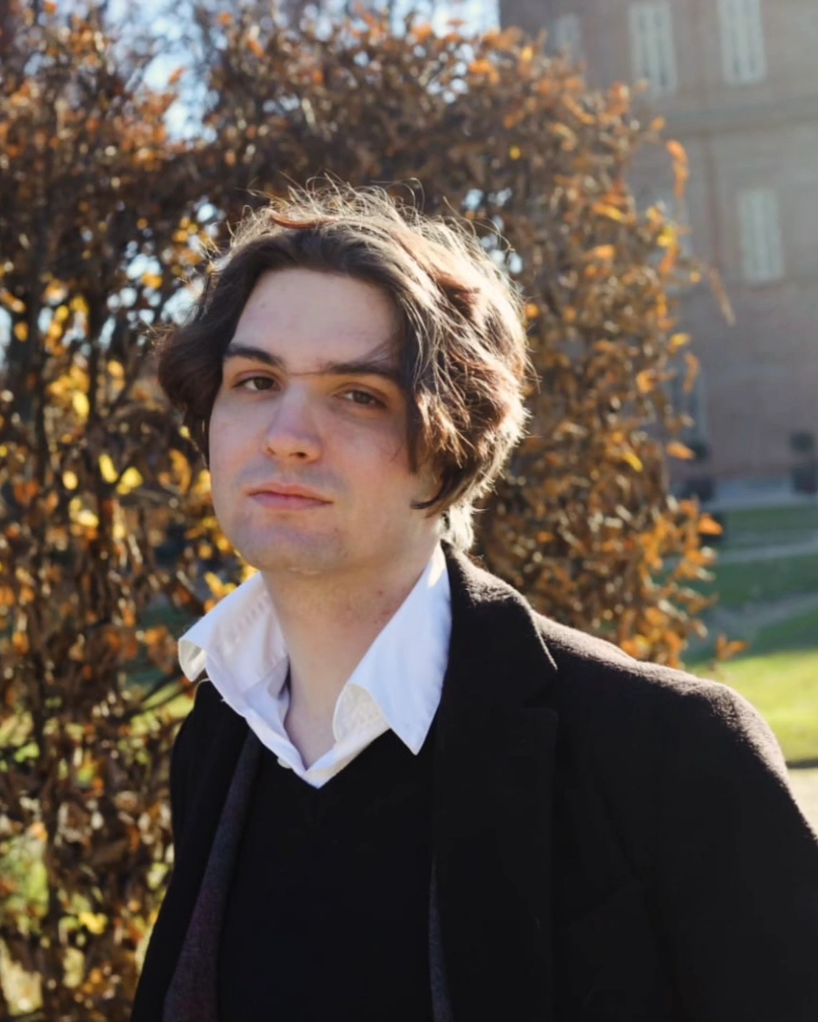 Tinder profile picture for @snail
