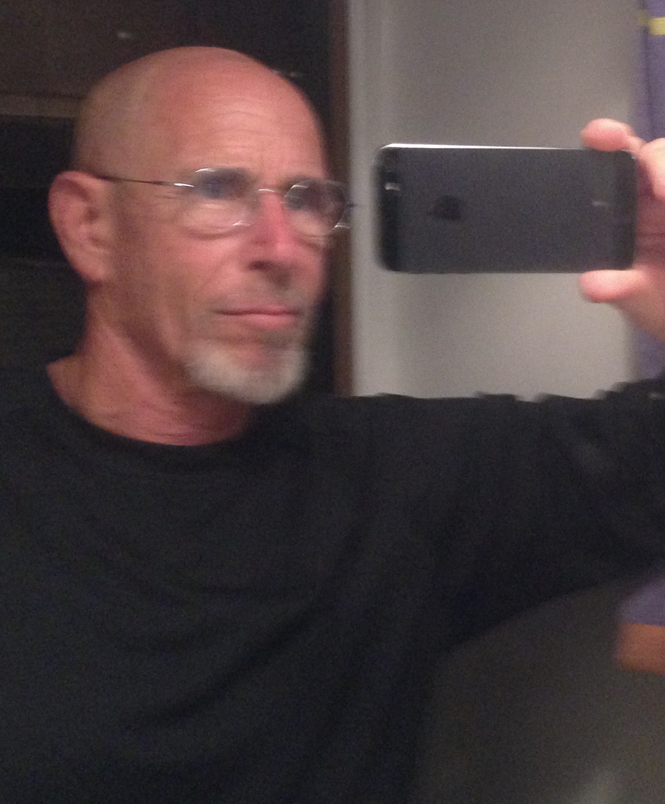 Tinder profile picture for @earthy