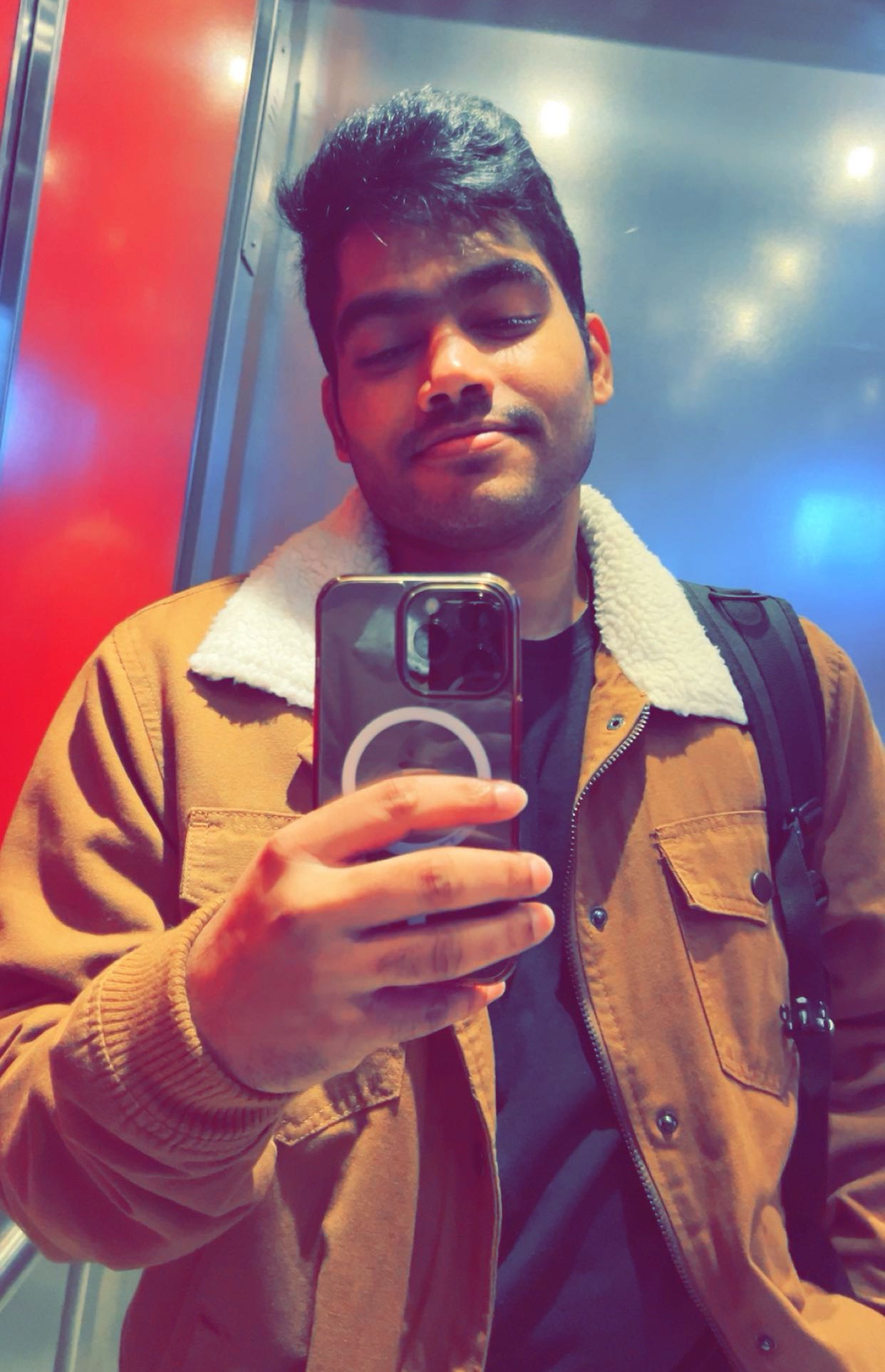 Tinder profile picture for @ask