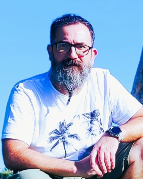 Tinder profile picture for @martin