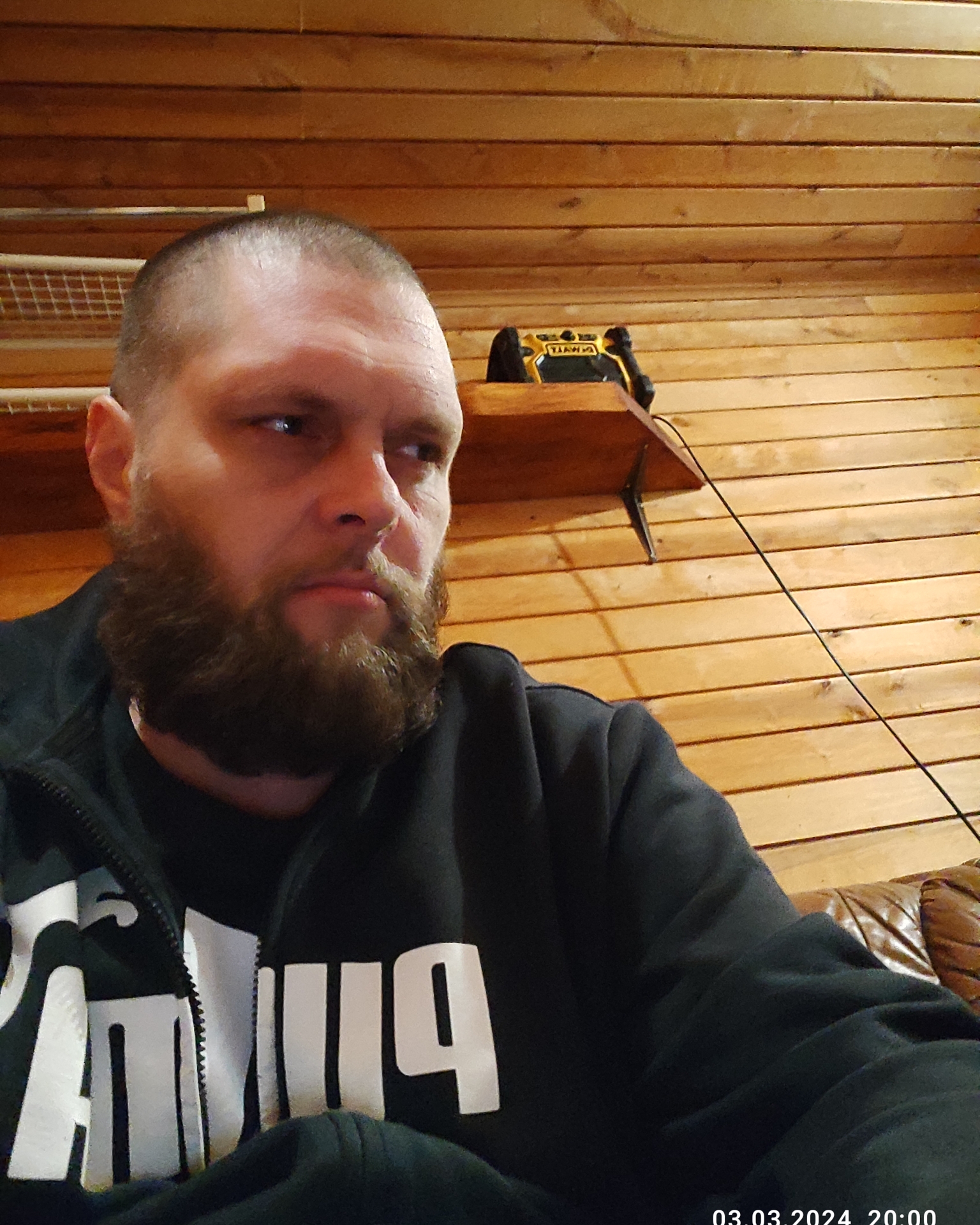 Tinder profile picture for @raivo