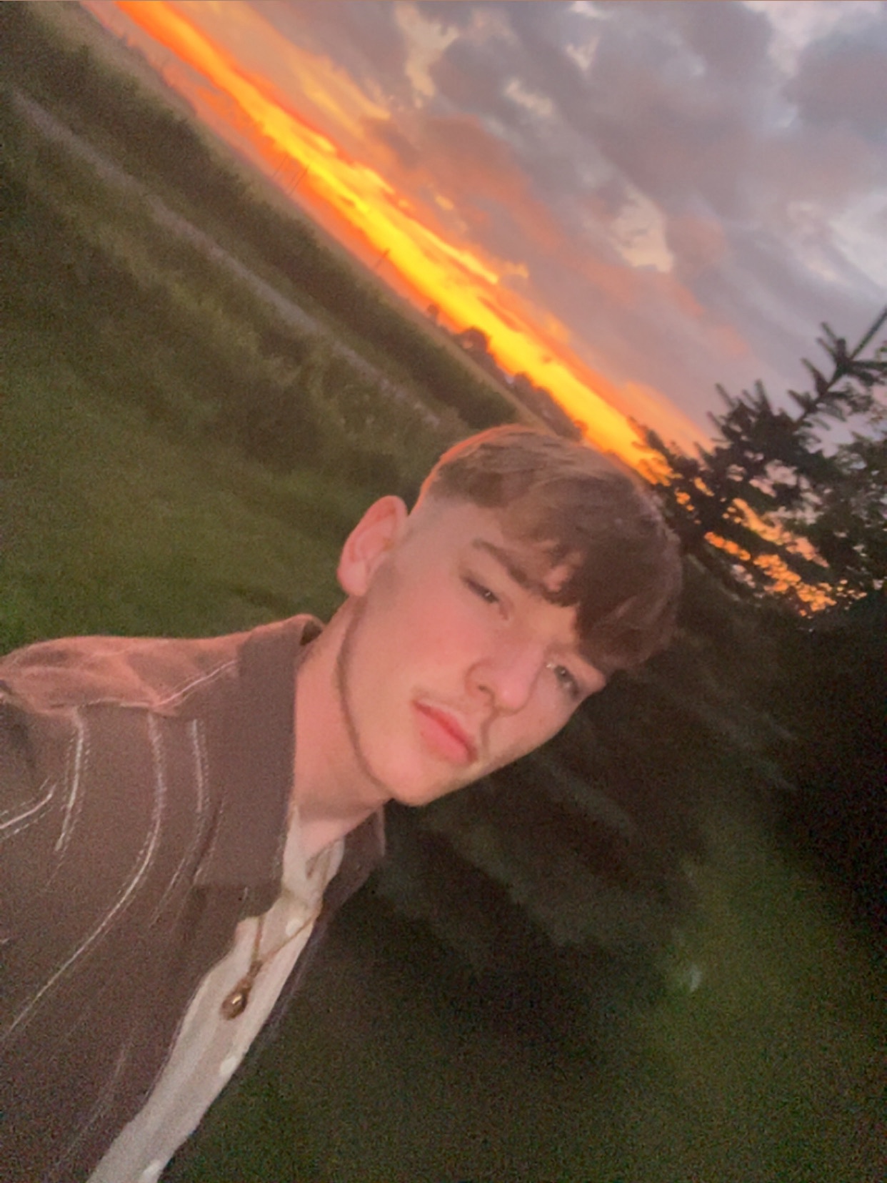 Tinder profile picture for @sunny1