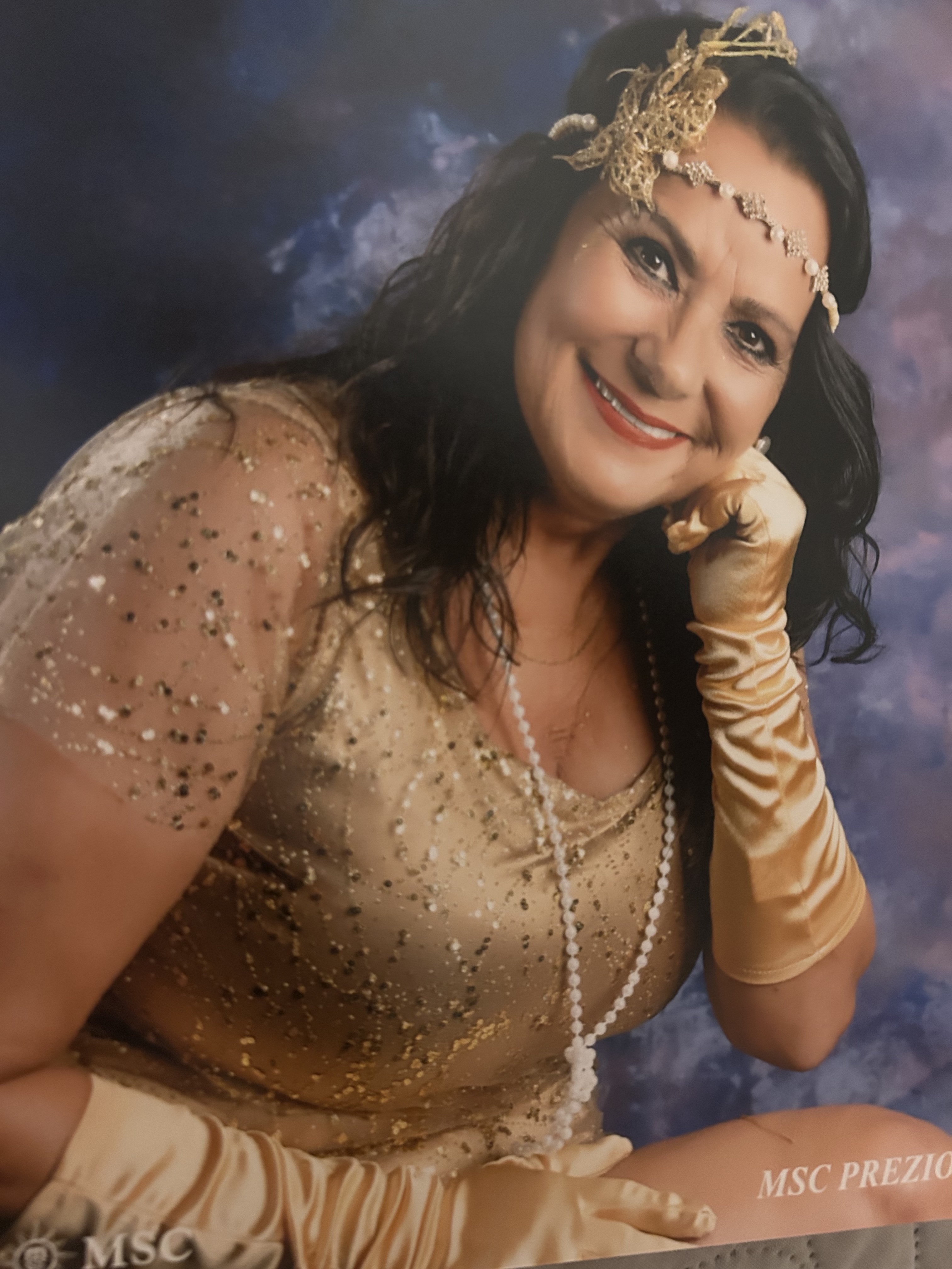Tinder profile picture for @denise
