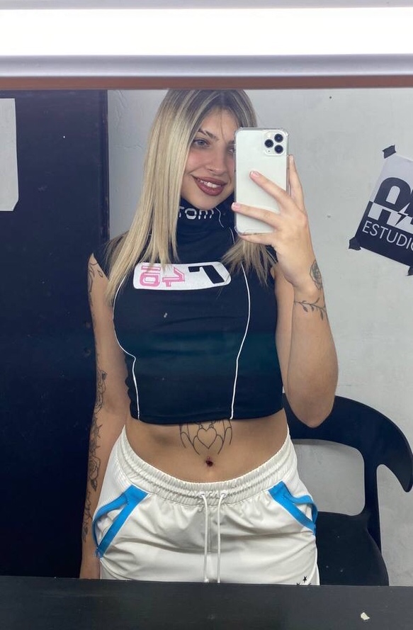 Tinder profile picture for @chilean